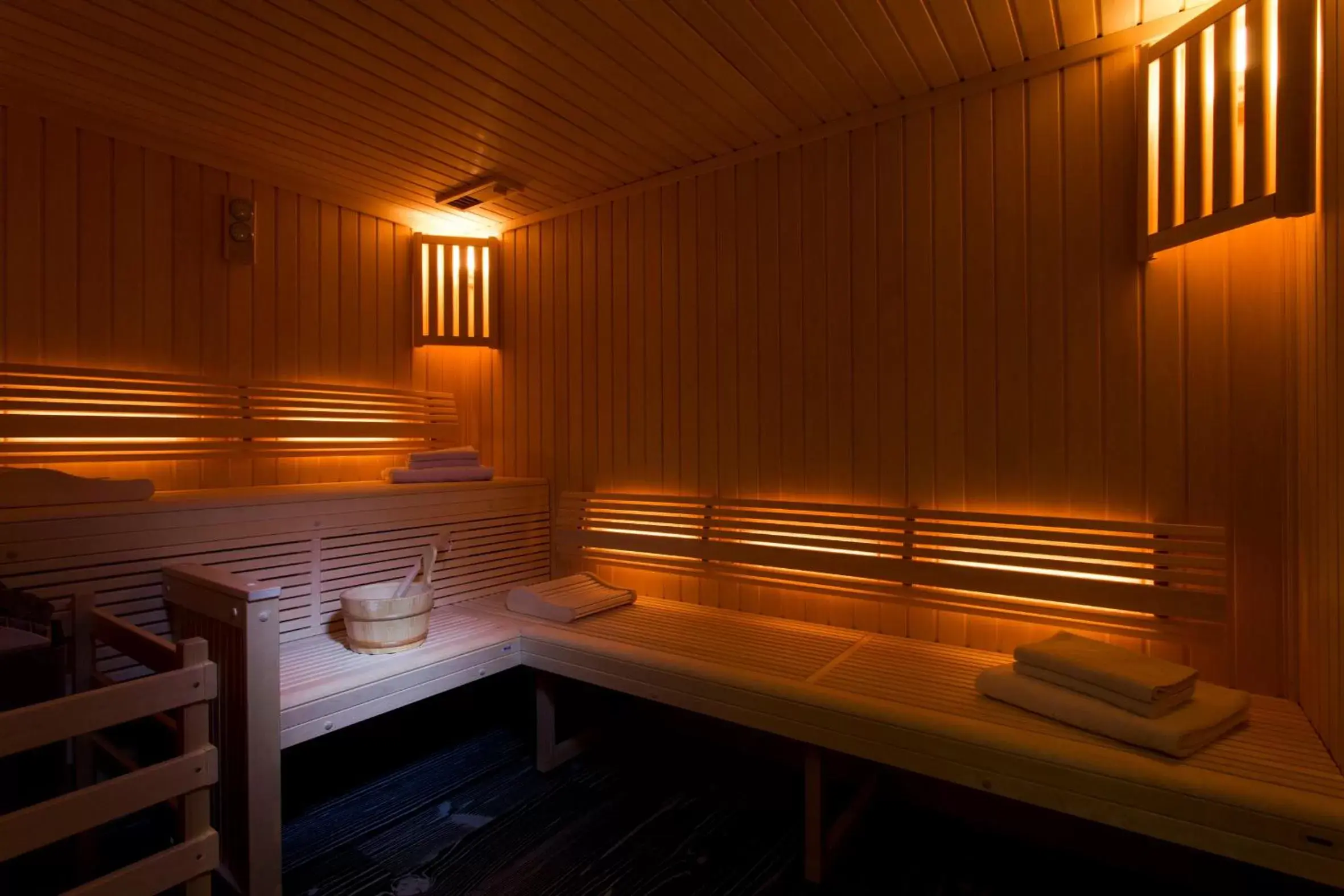 Sauna in Hotel Atmospheres