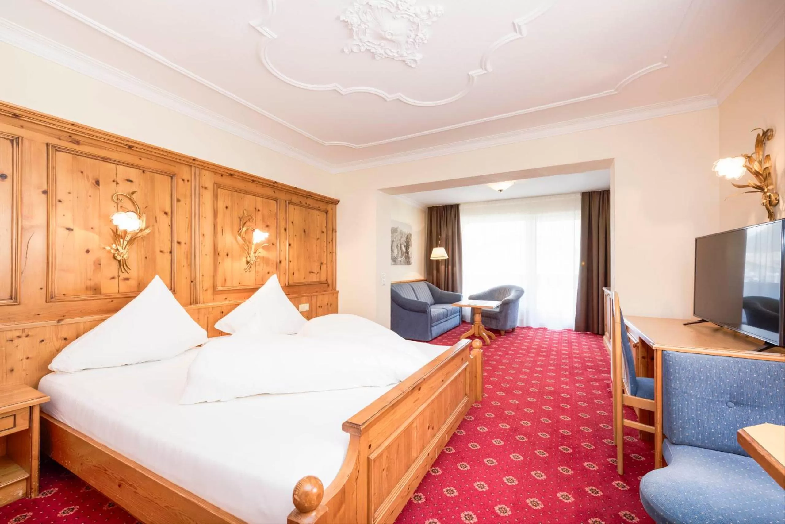 Bed in Hotel Stubaierhof