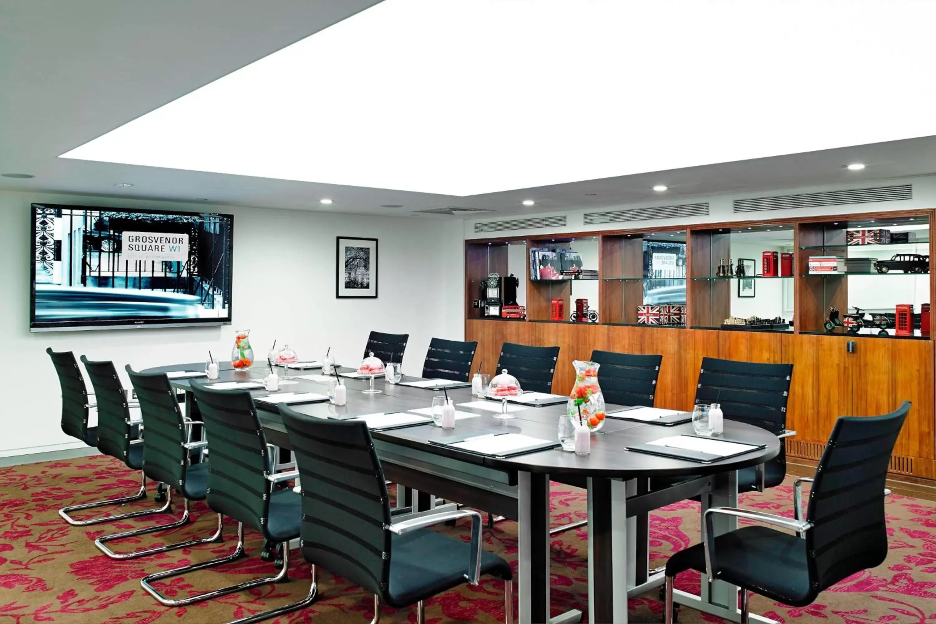 Meeting/conference room, Restaurant/Places to Eat in London Marriott Hotel Grosvenor Square