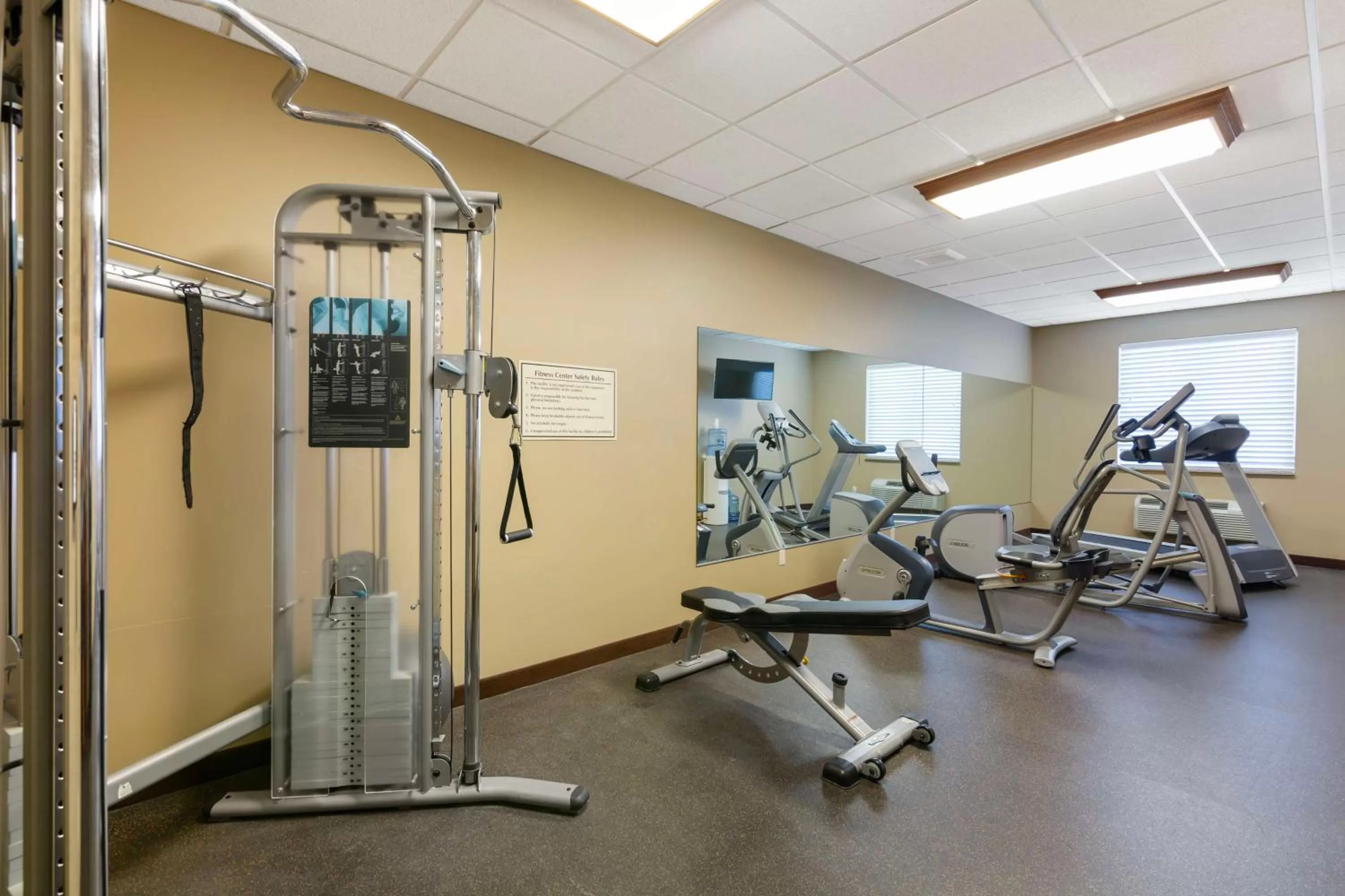 Fitness centre/facilities in Best Western Golden Prairie Inn and Suites