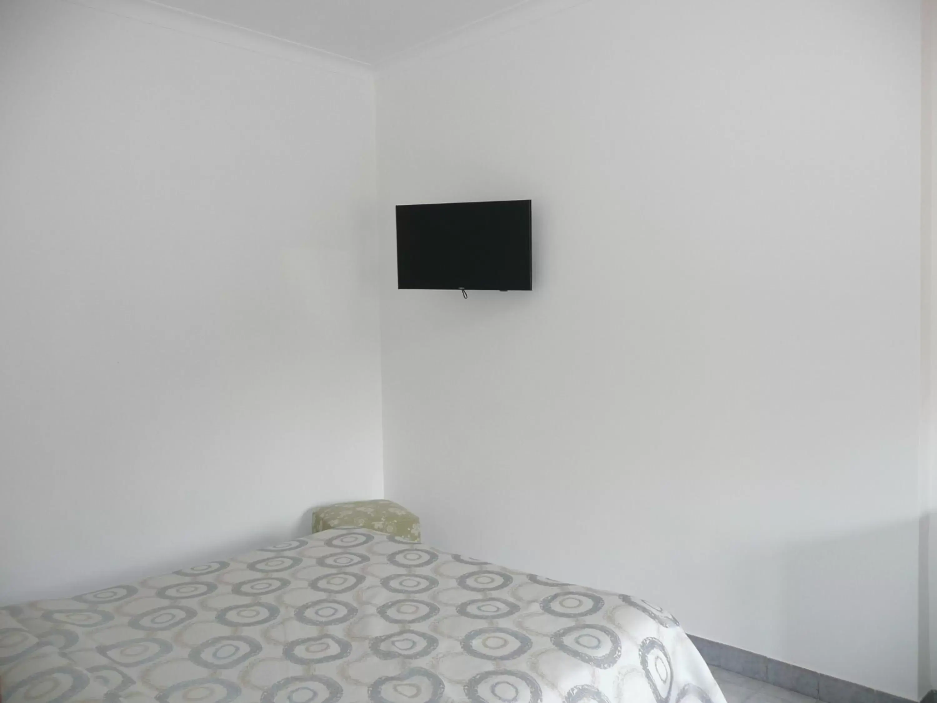 TV and multimedia, Bed in Garden House