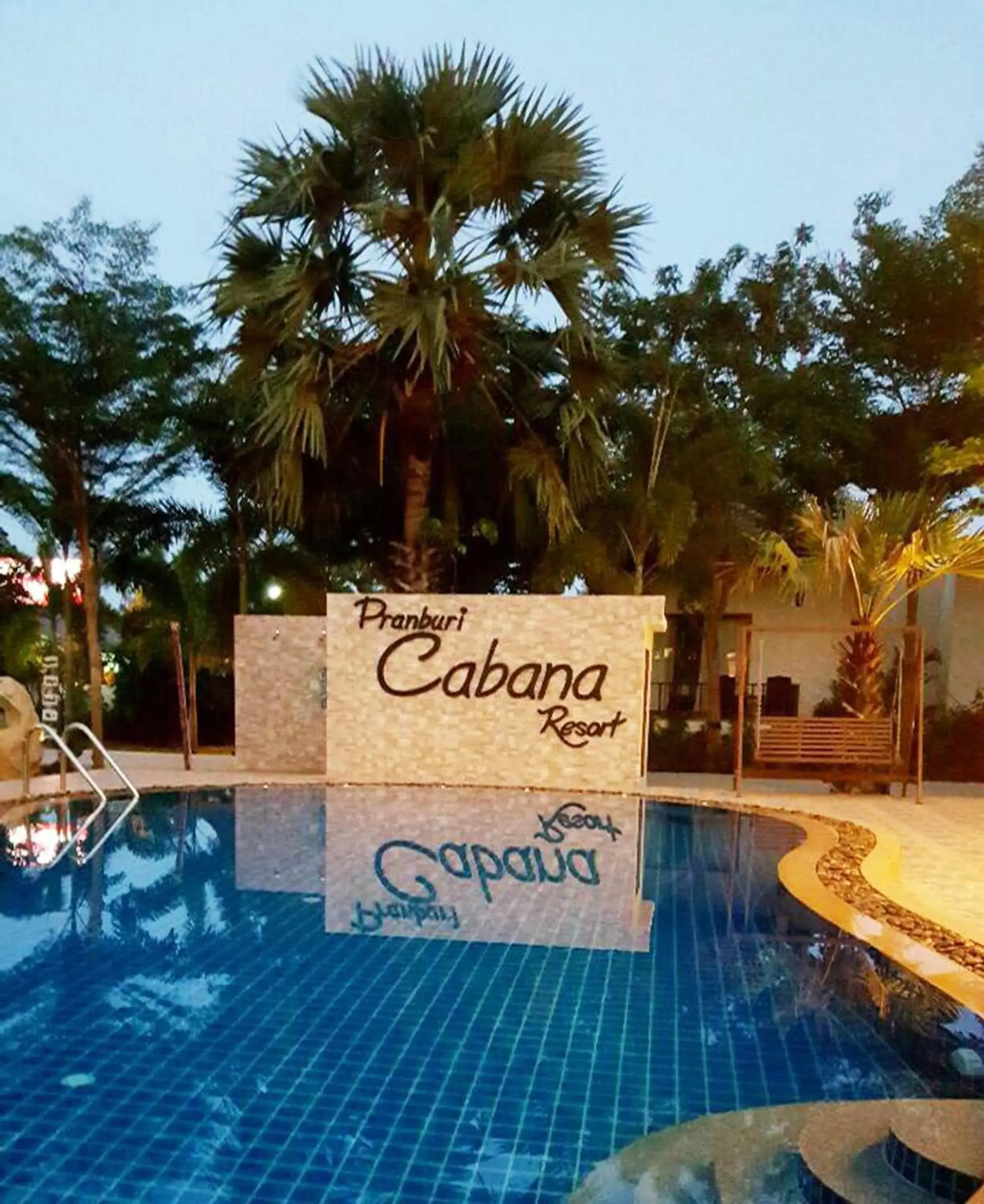 Swimming Pool in Pranburi Cabana Resort