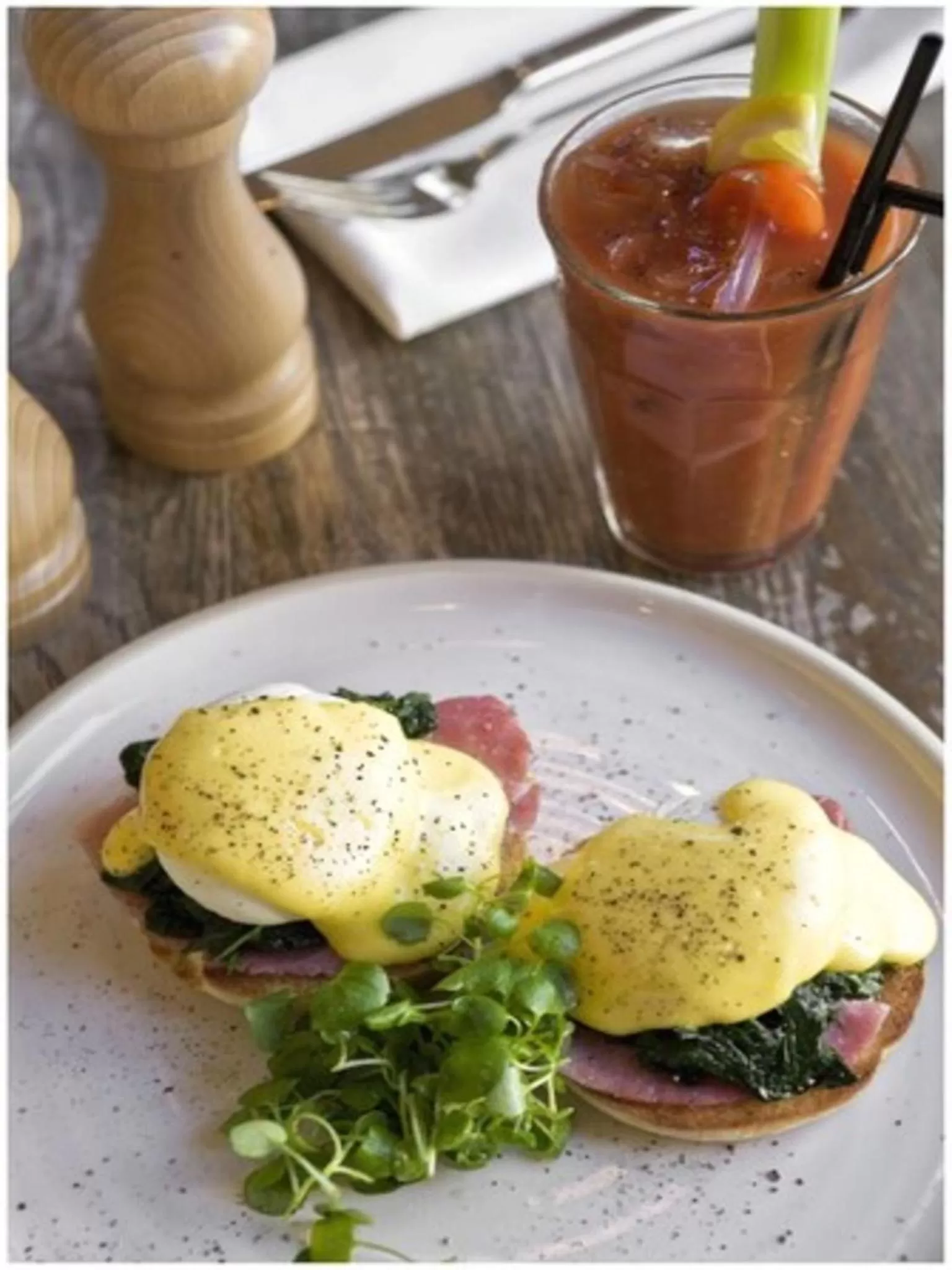 Food and drinks in The Grazing Goat