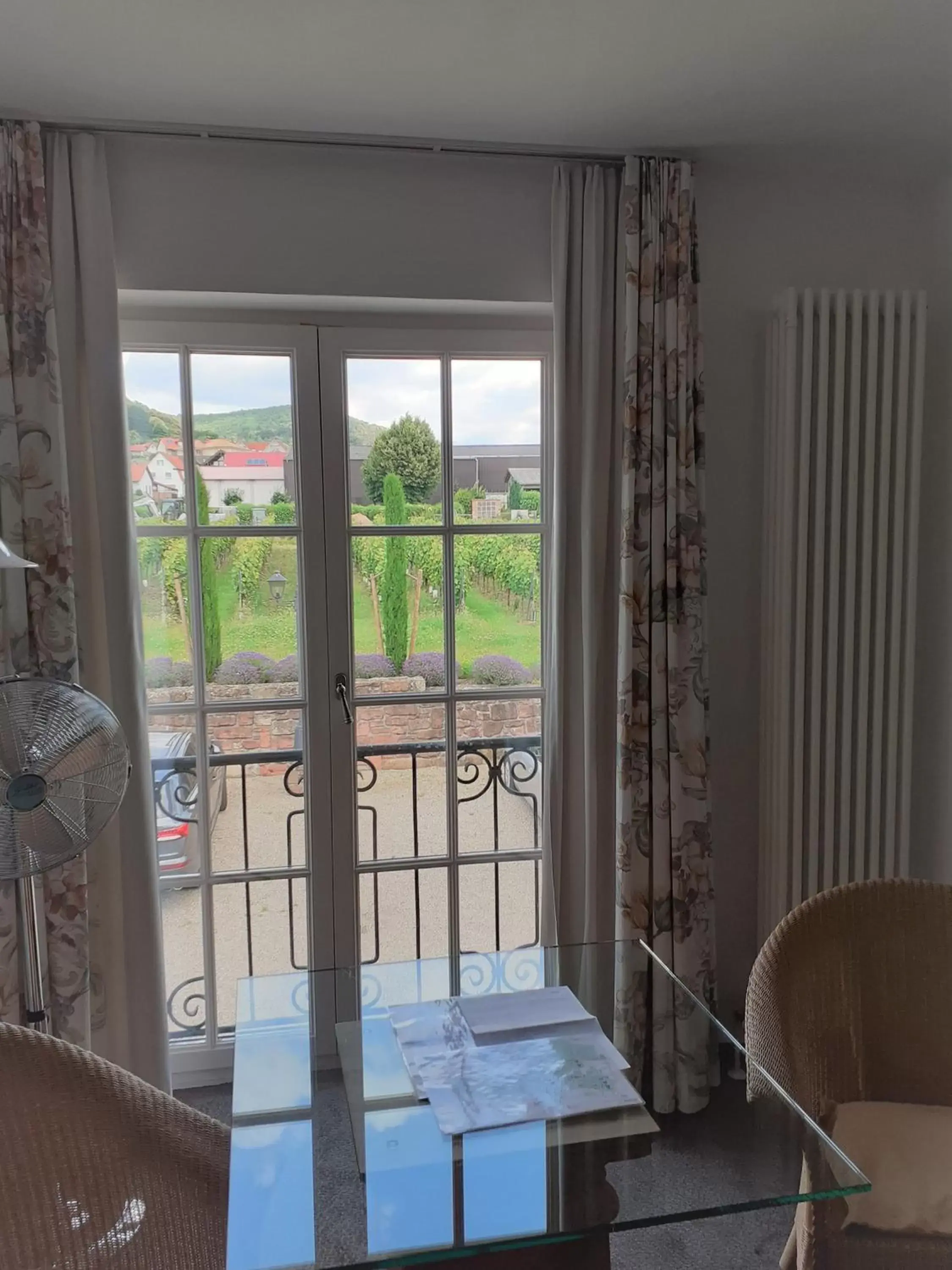 Double Room in Das Landhotel Weingut Gernert Double Room in Das Landhotel Weingut Gernert