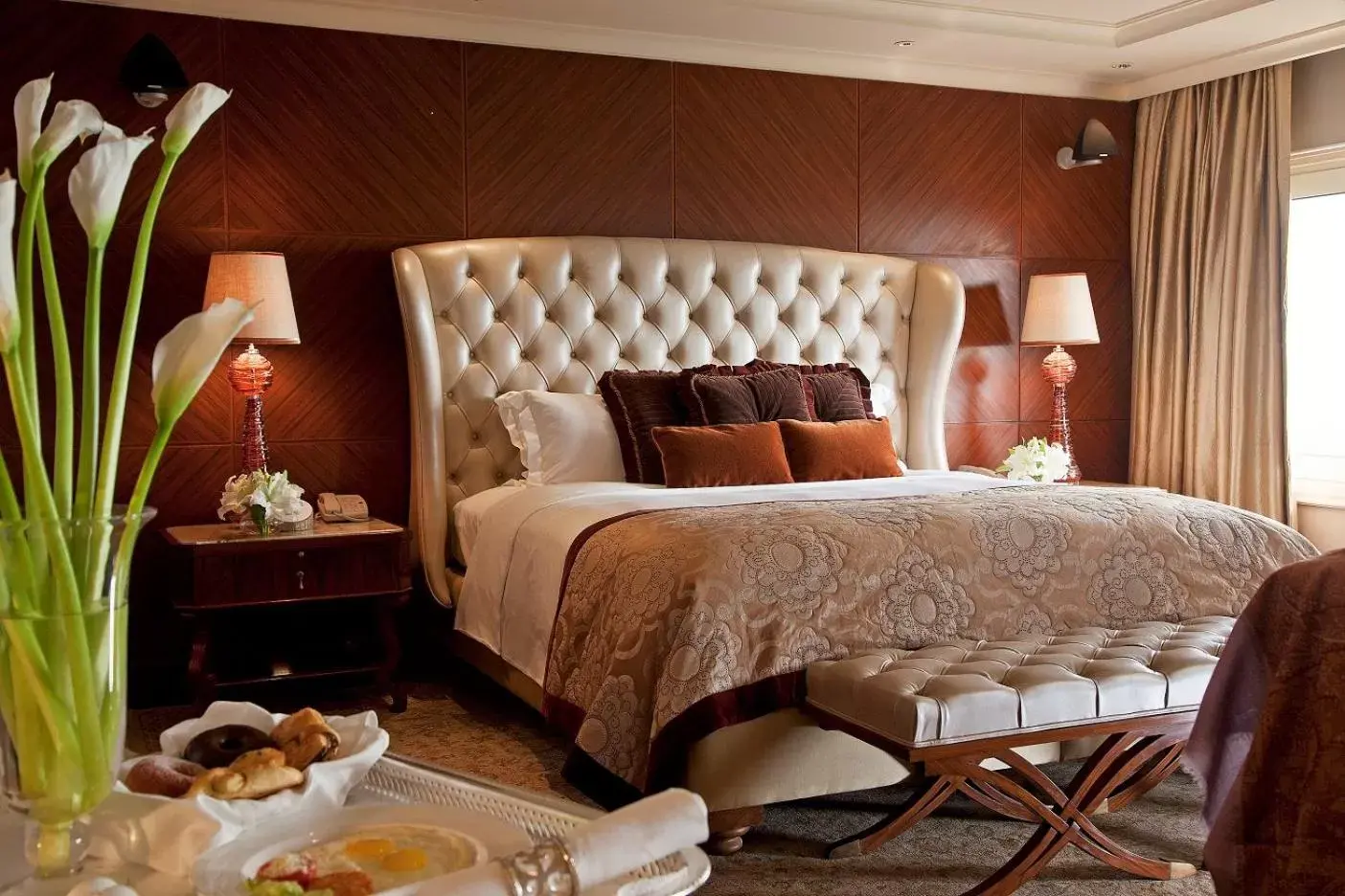 Bedroom in Taj Palace, New Delhi