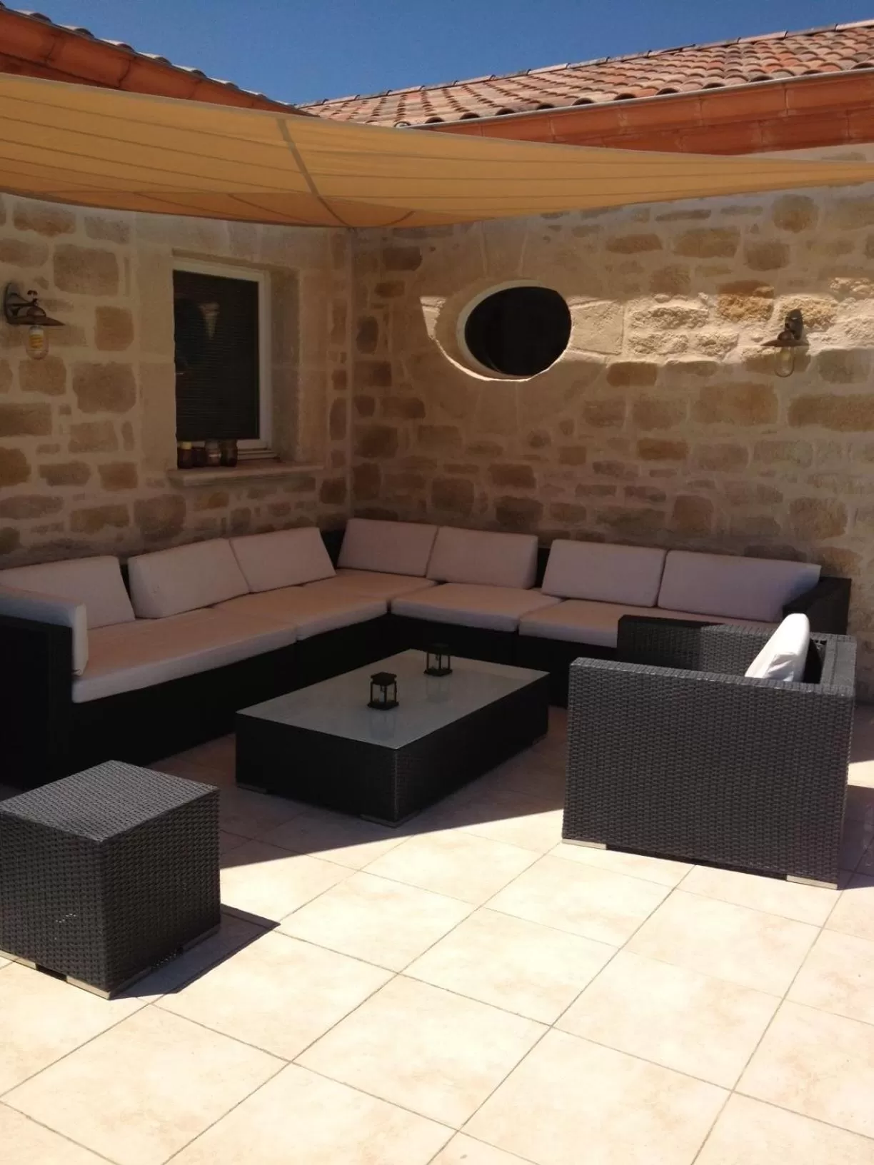 Day in Château de Valloubière