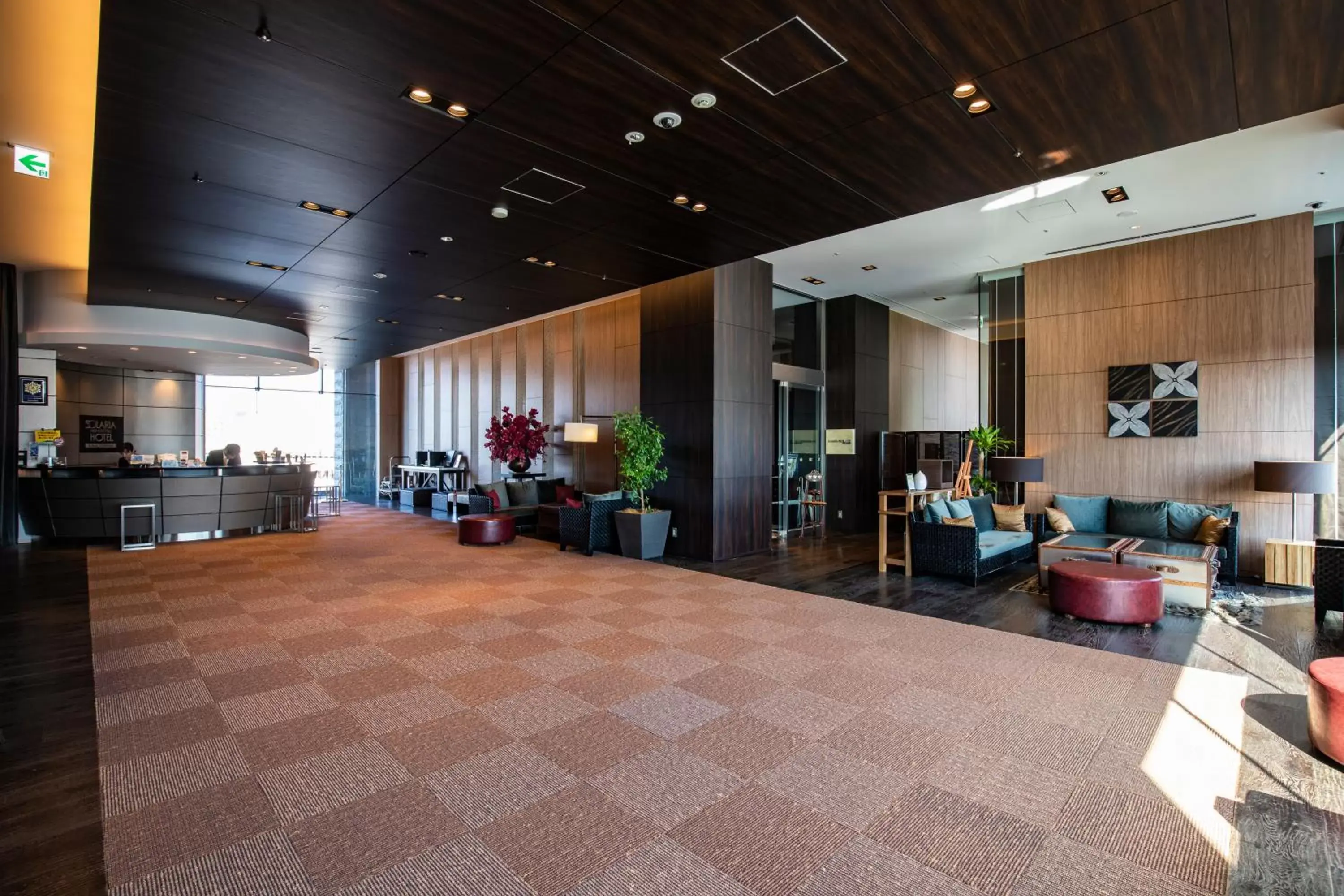 Lobby/Reception in Solaria Nishitetsu Hotel Kagoshima