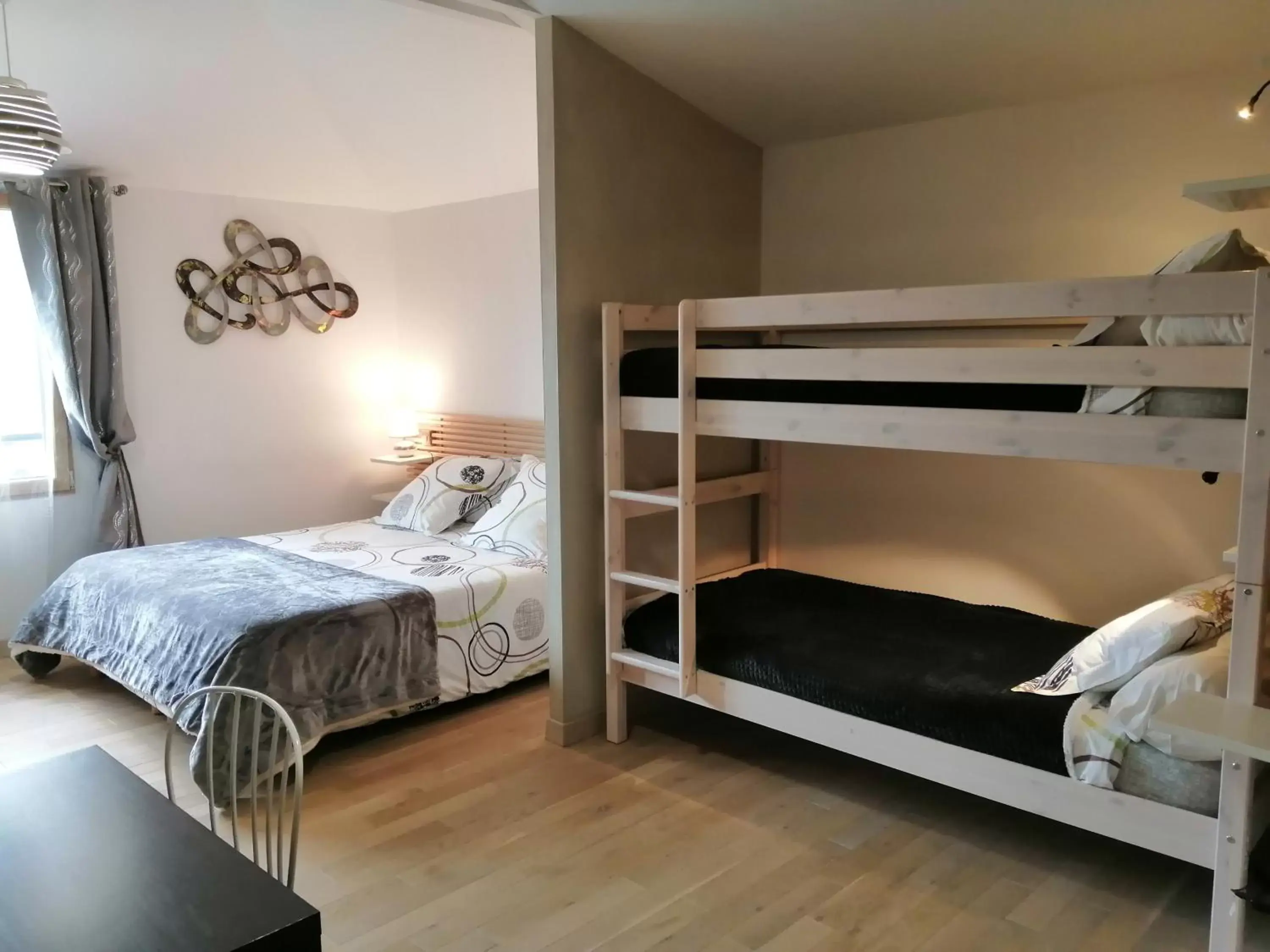 Photo of the whole room, Bunk Bed in Homgaïa chambres d'hôtes