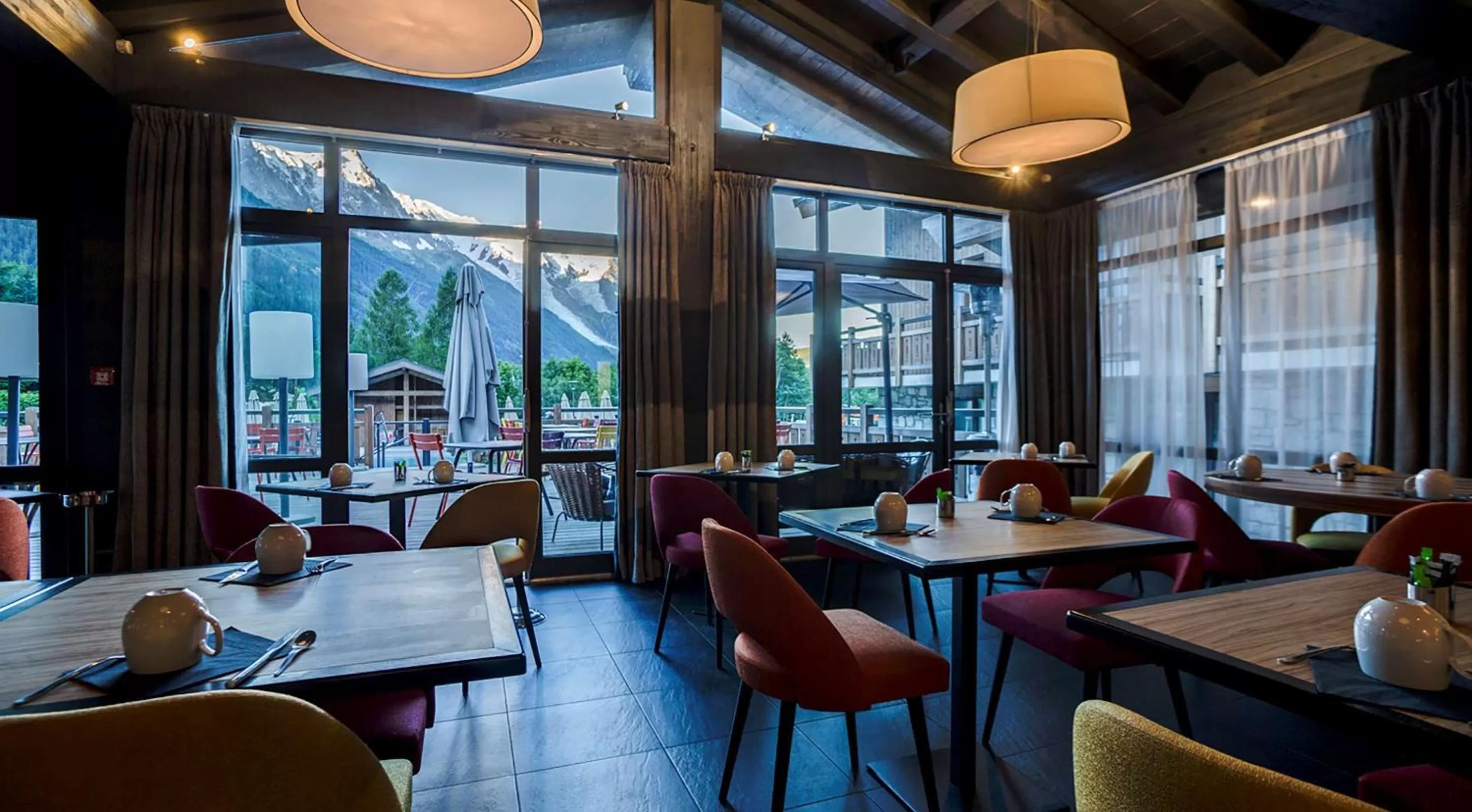 Restaurant/places to eat in Excelsior Chamonix Hôtel & Spa