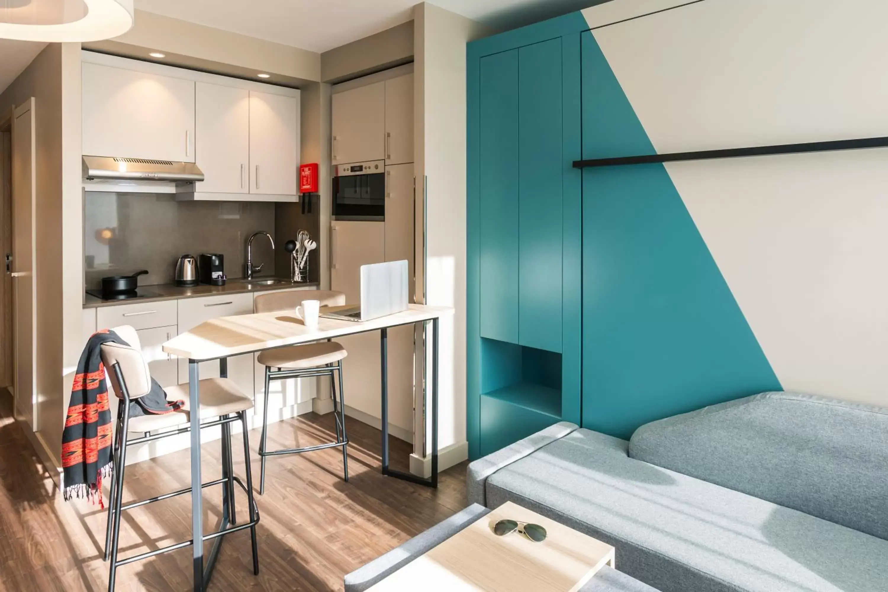 Kitchen or kitchenette, Kitchen/Kitchenette in Aparthotel Adagio Antwerp City Center