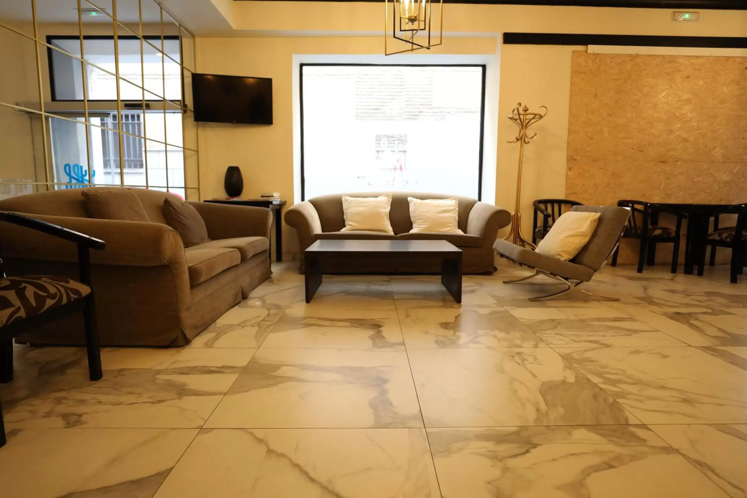 Living room, Lobby/Reception in YIT Casablanca