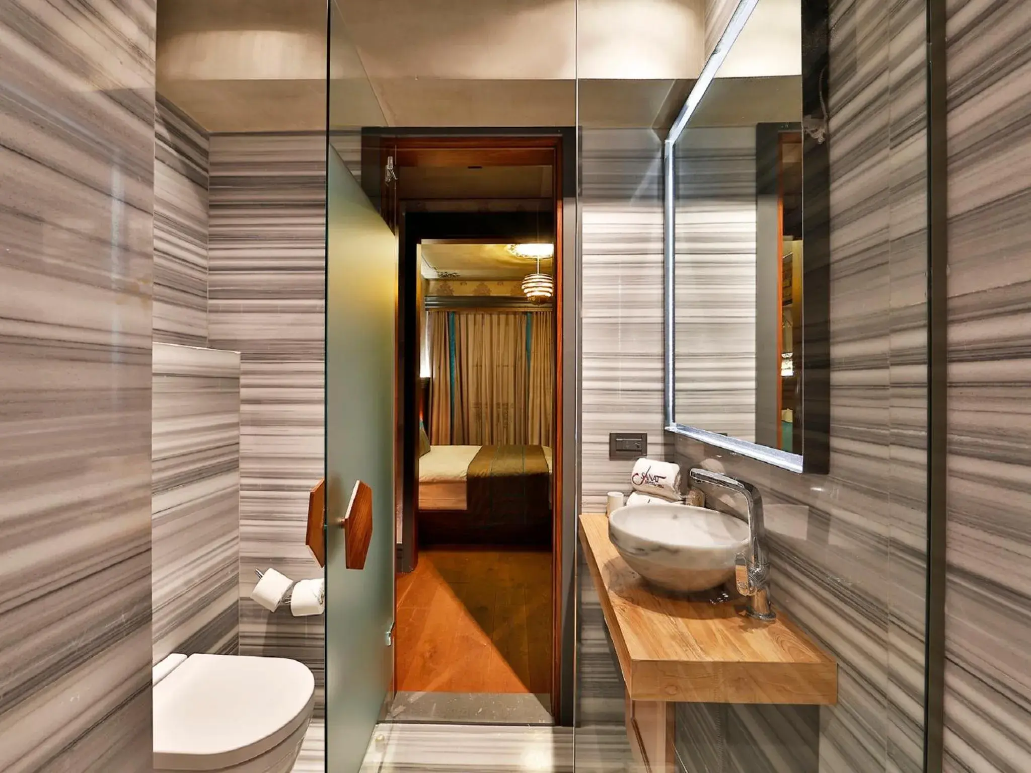 Shower, Bathroom in Sanat Hotel Pera