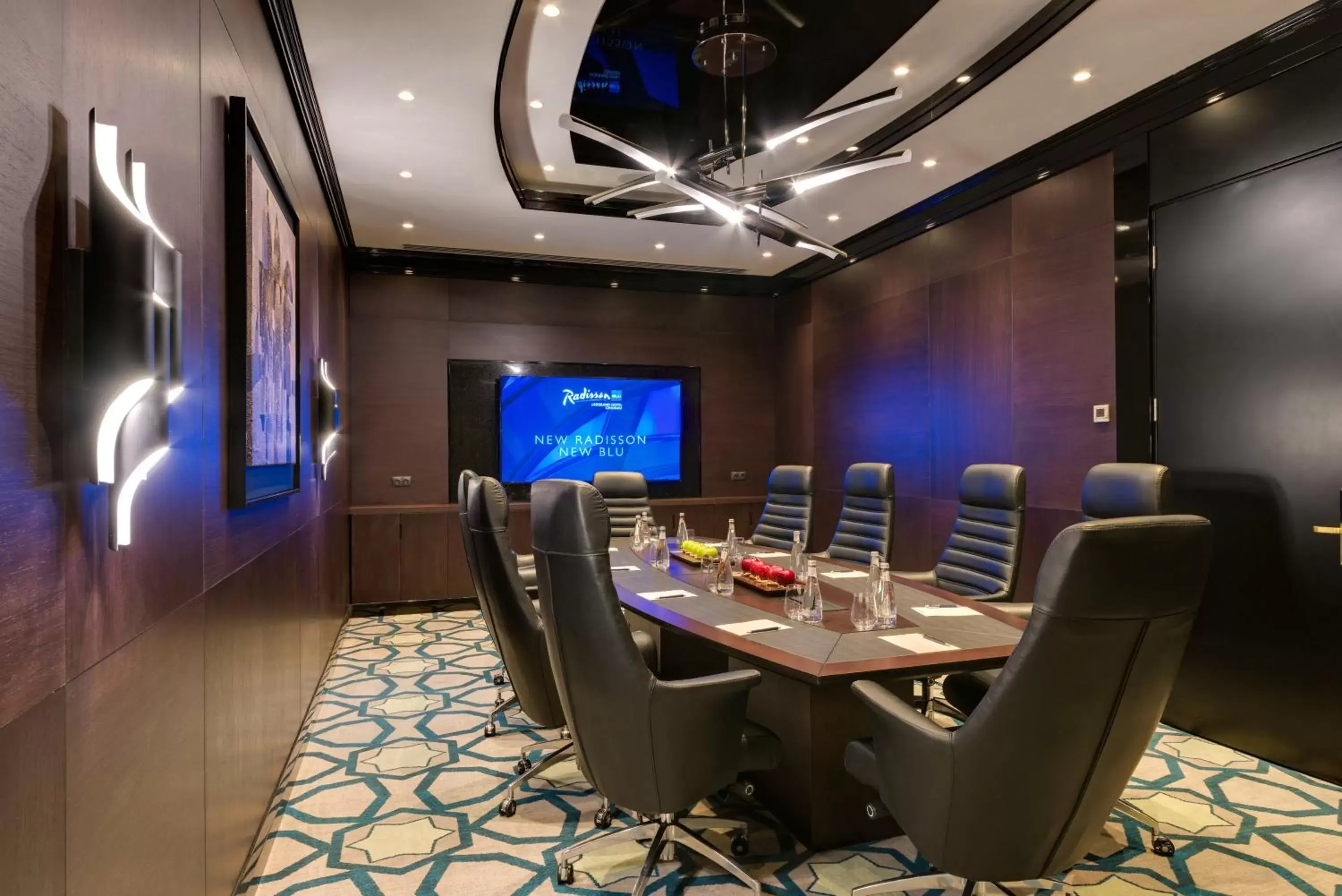 Business facilities in Radisson Blu Leogrand Hotel