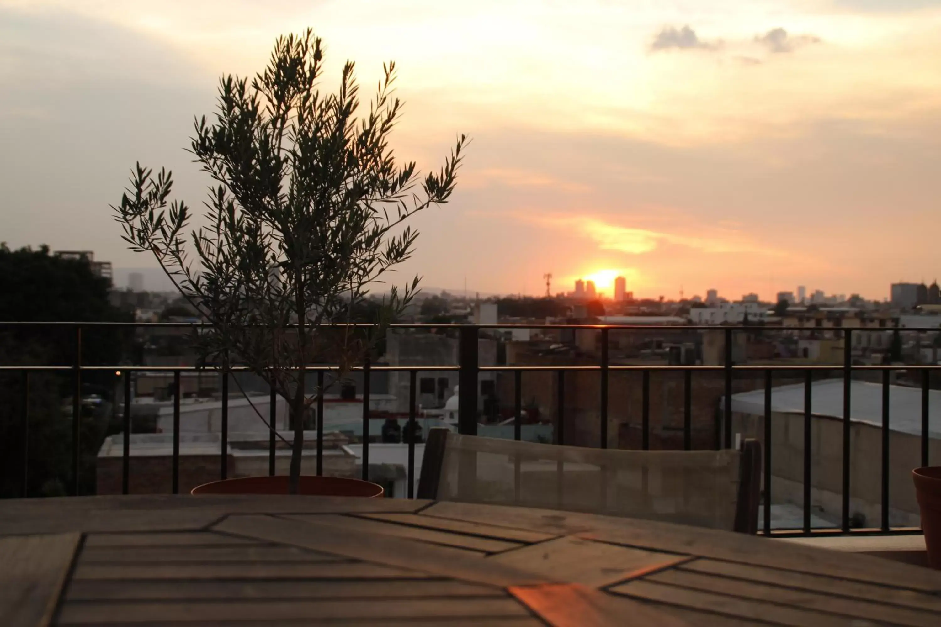 Balcony/Terrace, Sunrise/Sunset in Suites Chapultepec