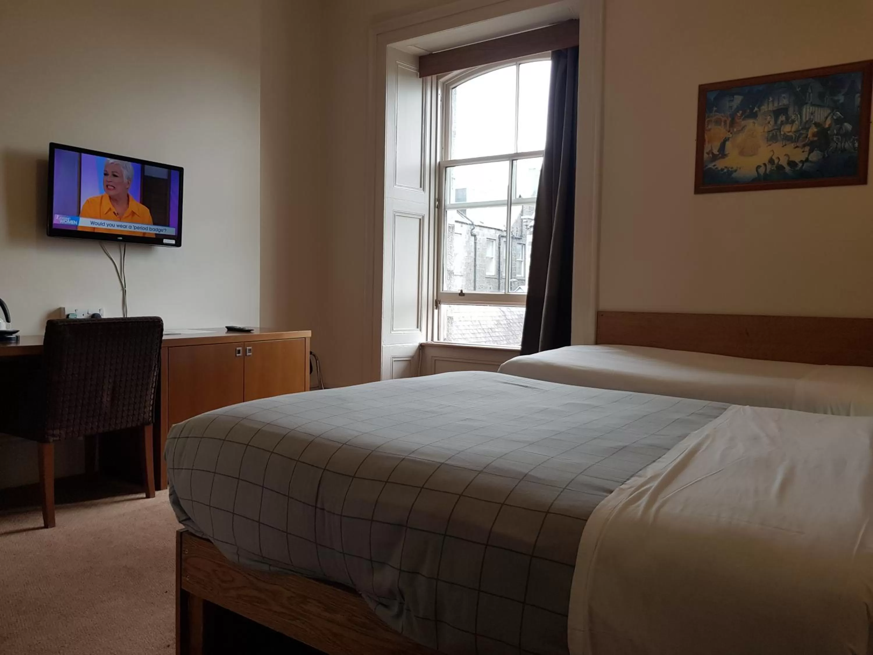 Bed in Aberdeen House