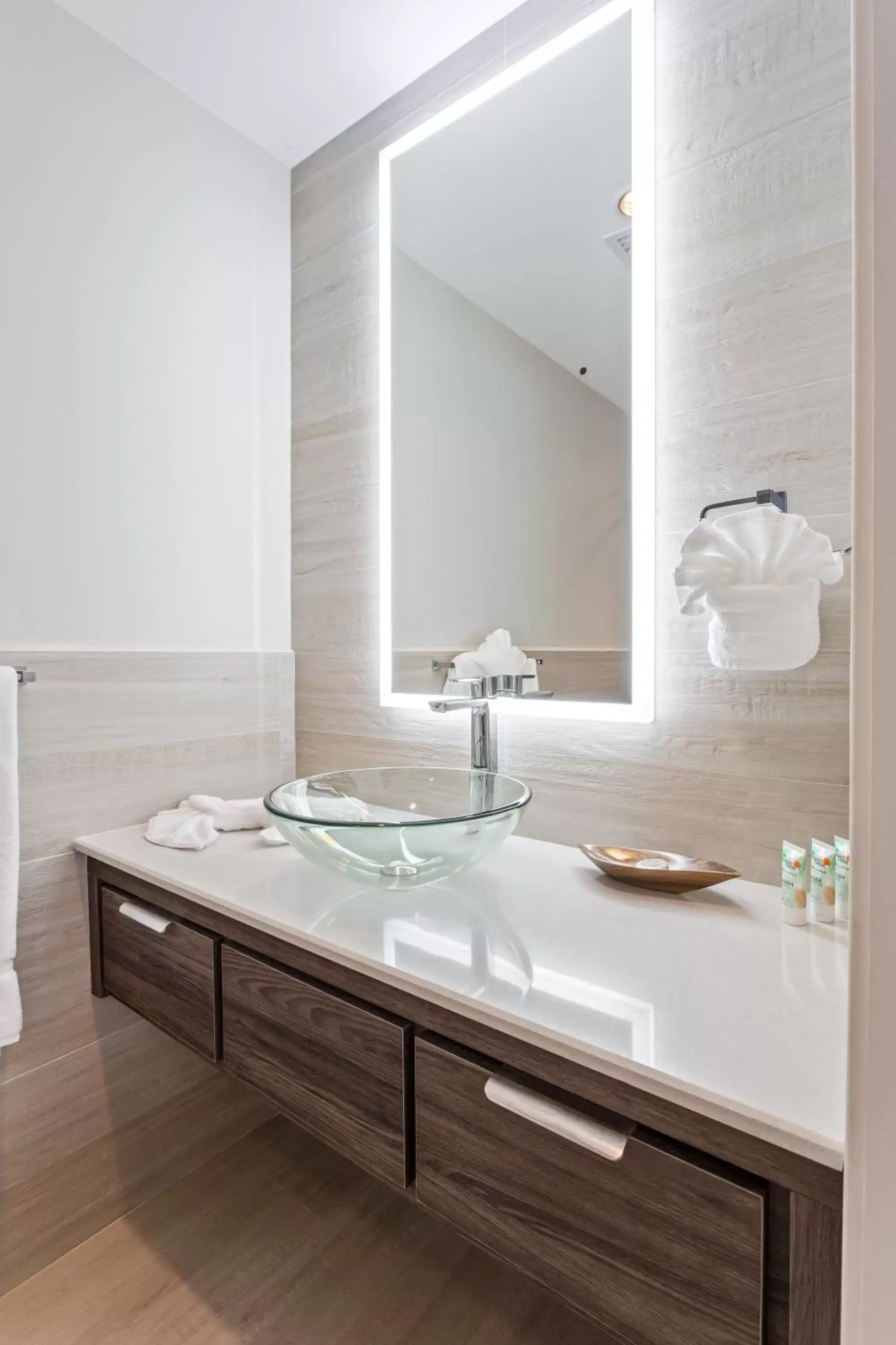 Bathroom in Sunset Caribe Belize Bathroom in Sunset Caribe Belize