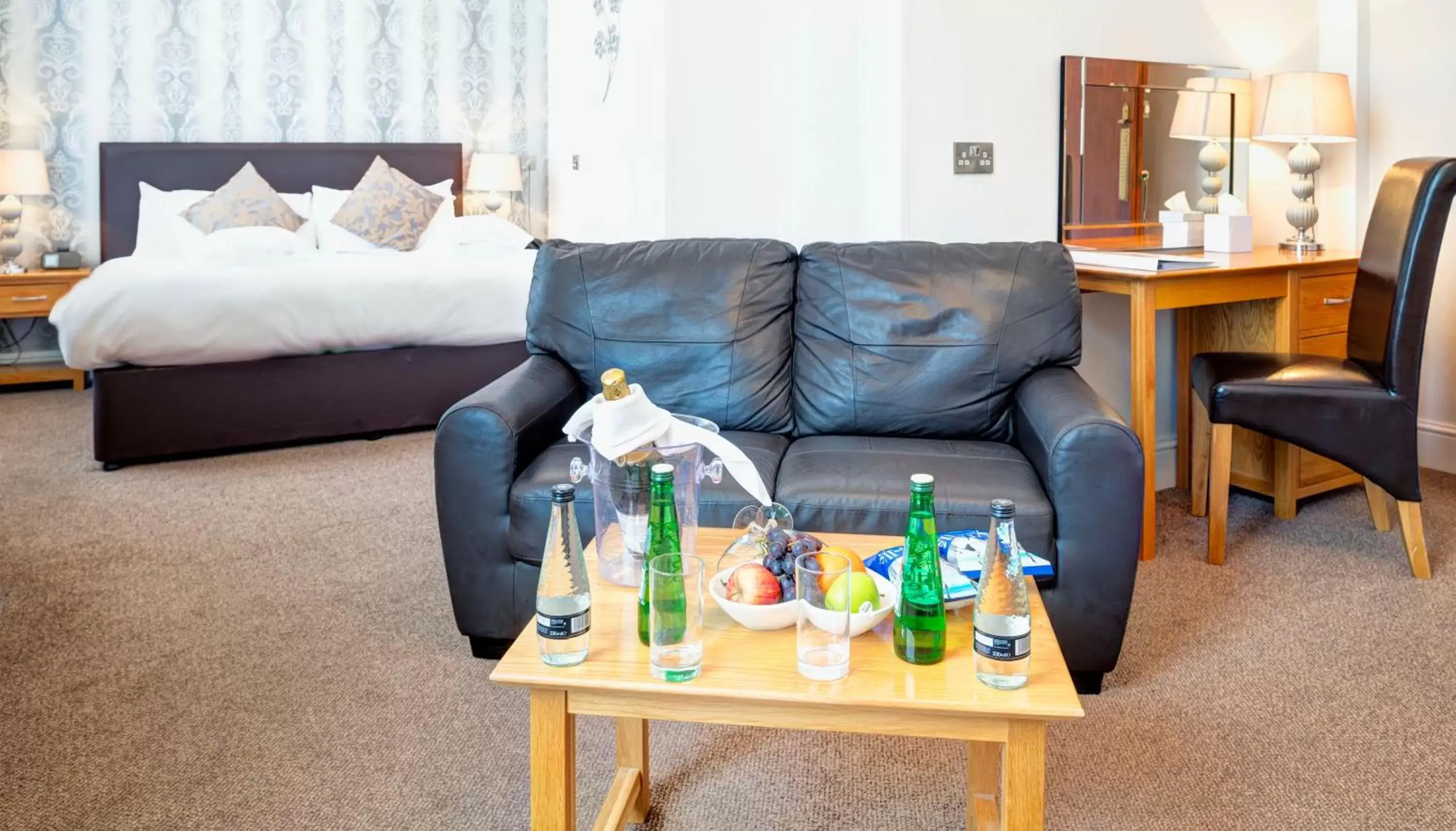 Seating area in Best Western The Royal Chase Hotel