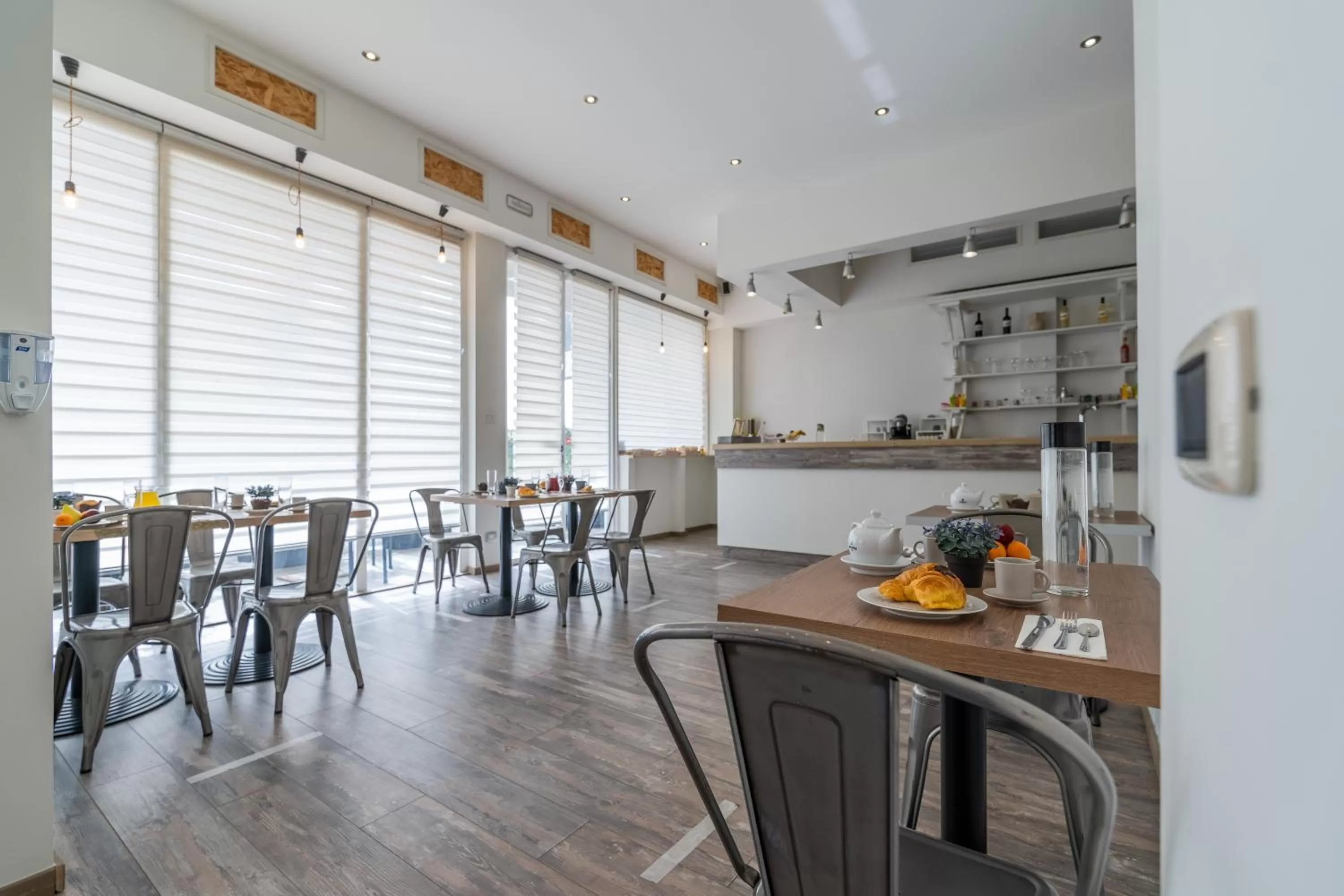 Restaurant/places to eat in Villa Rocla guest house Pompei