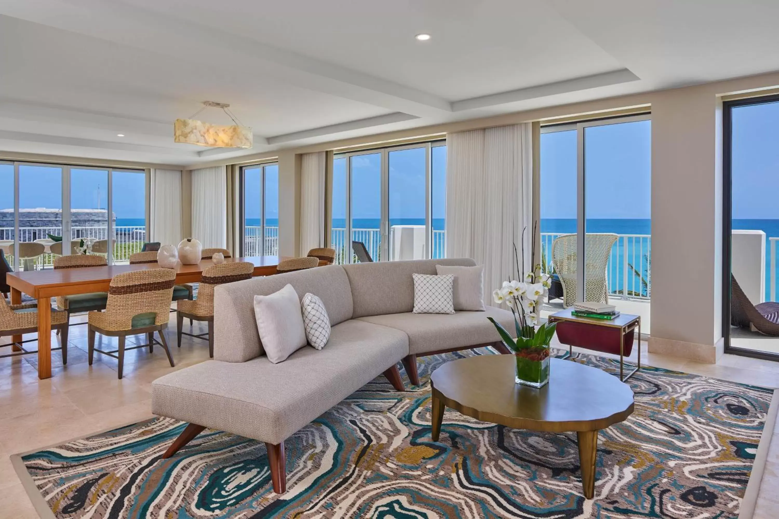 Living room, Seating Area in The St Regis Bermuda Resort