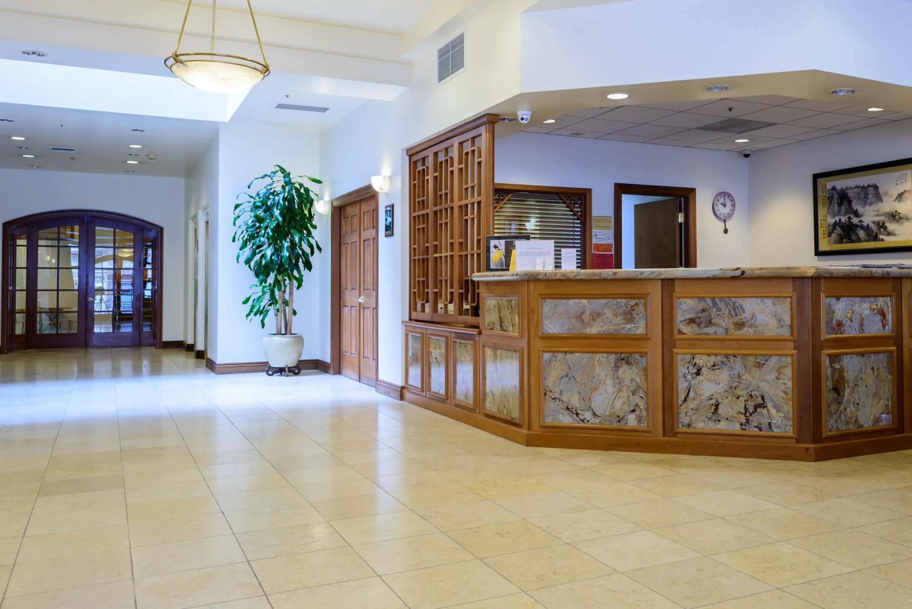 Lobby or reception in SW Hotel