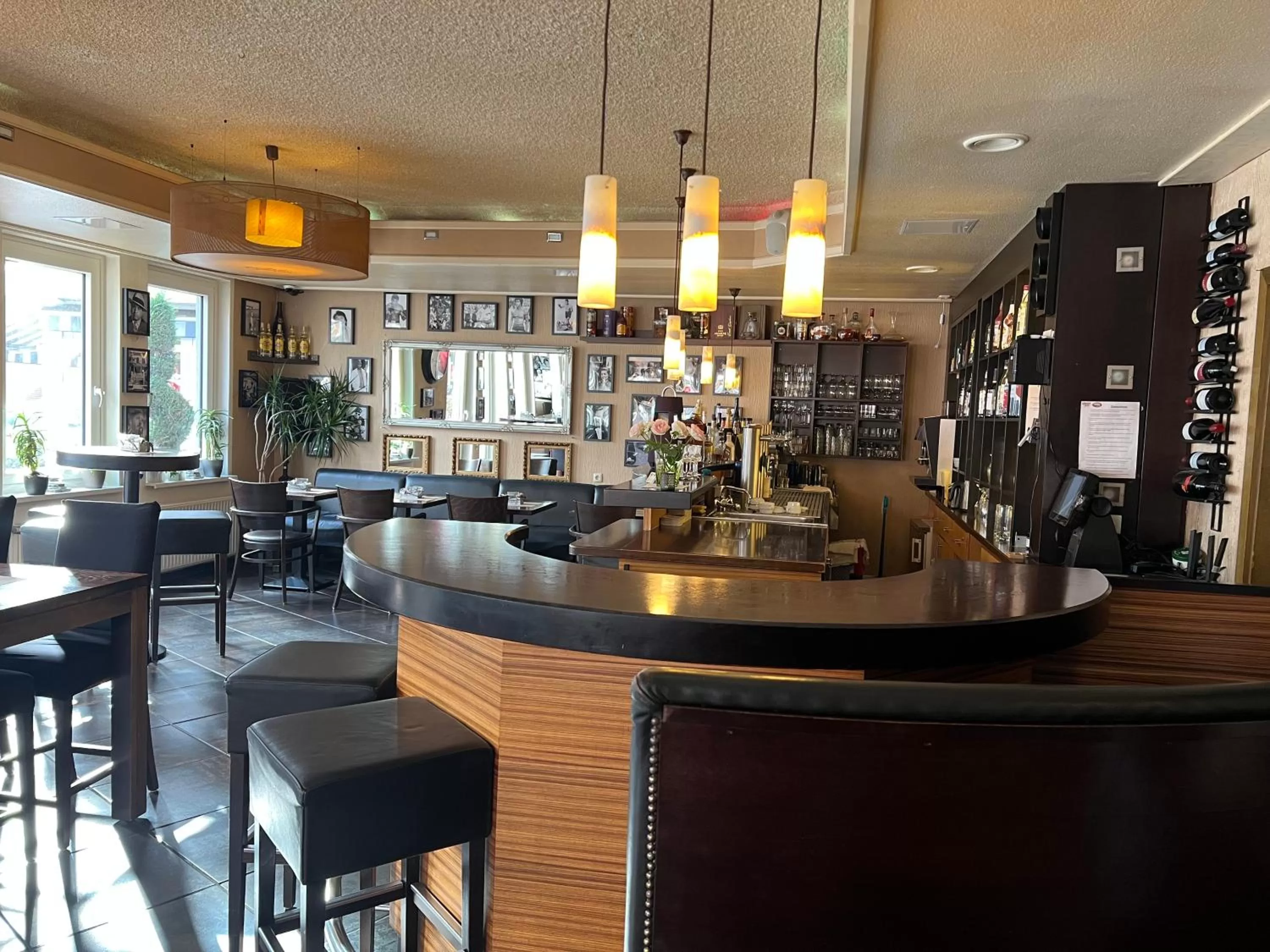 Lounge or bar in Hotel Ammerländer Hof