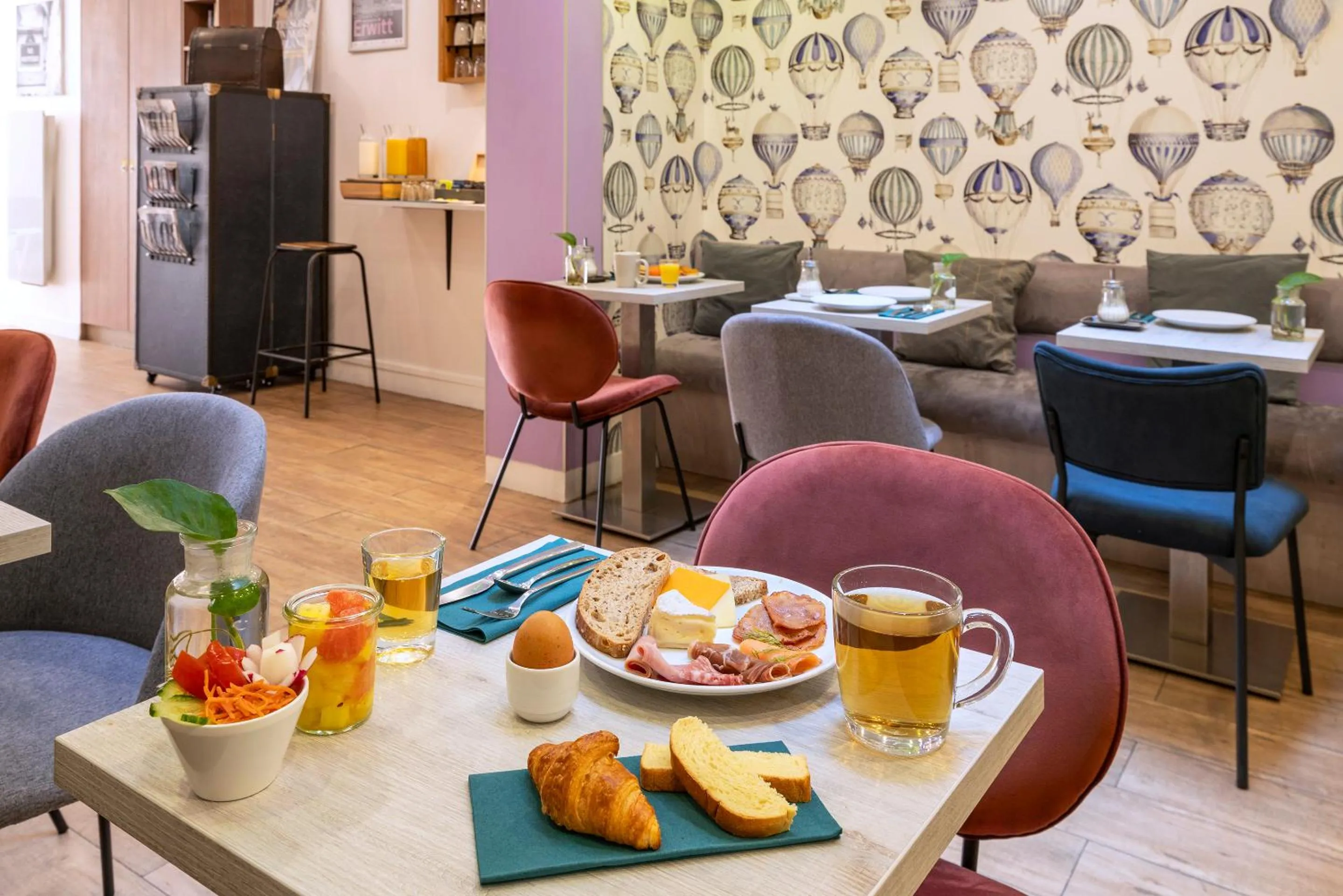Breakfast in Hotel Apolonia Paris Mouffetard, Sure Hotel Collection by Best Western