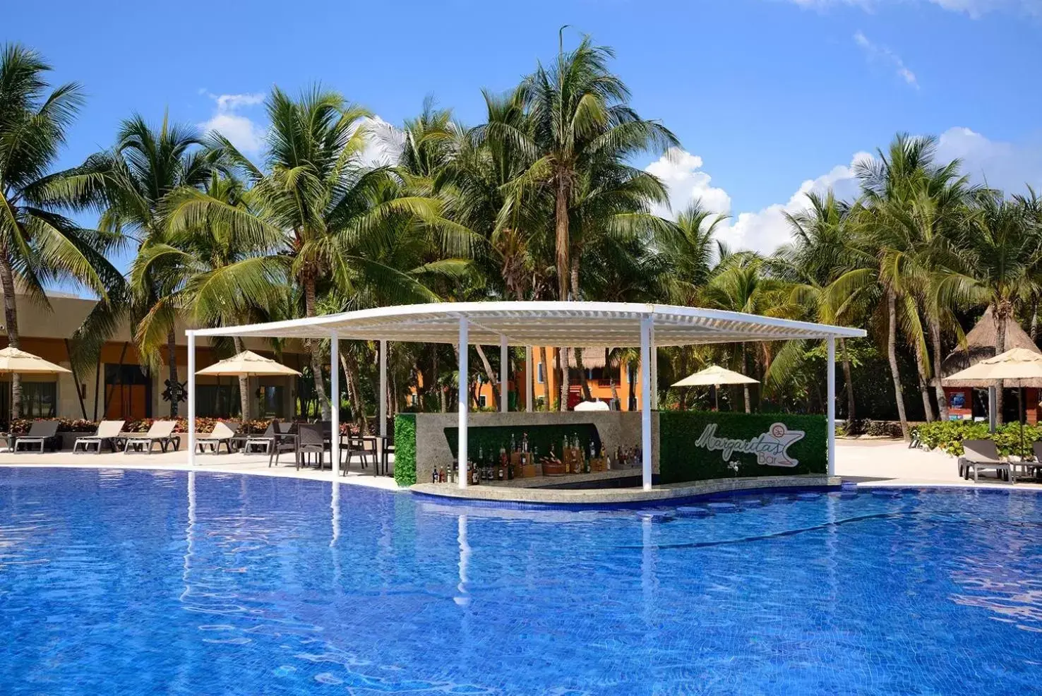 Lounge or bar, Swimming Pool in Catalonia Playa Maroma - All Inclusive