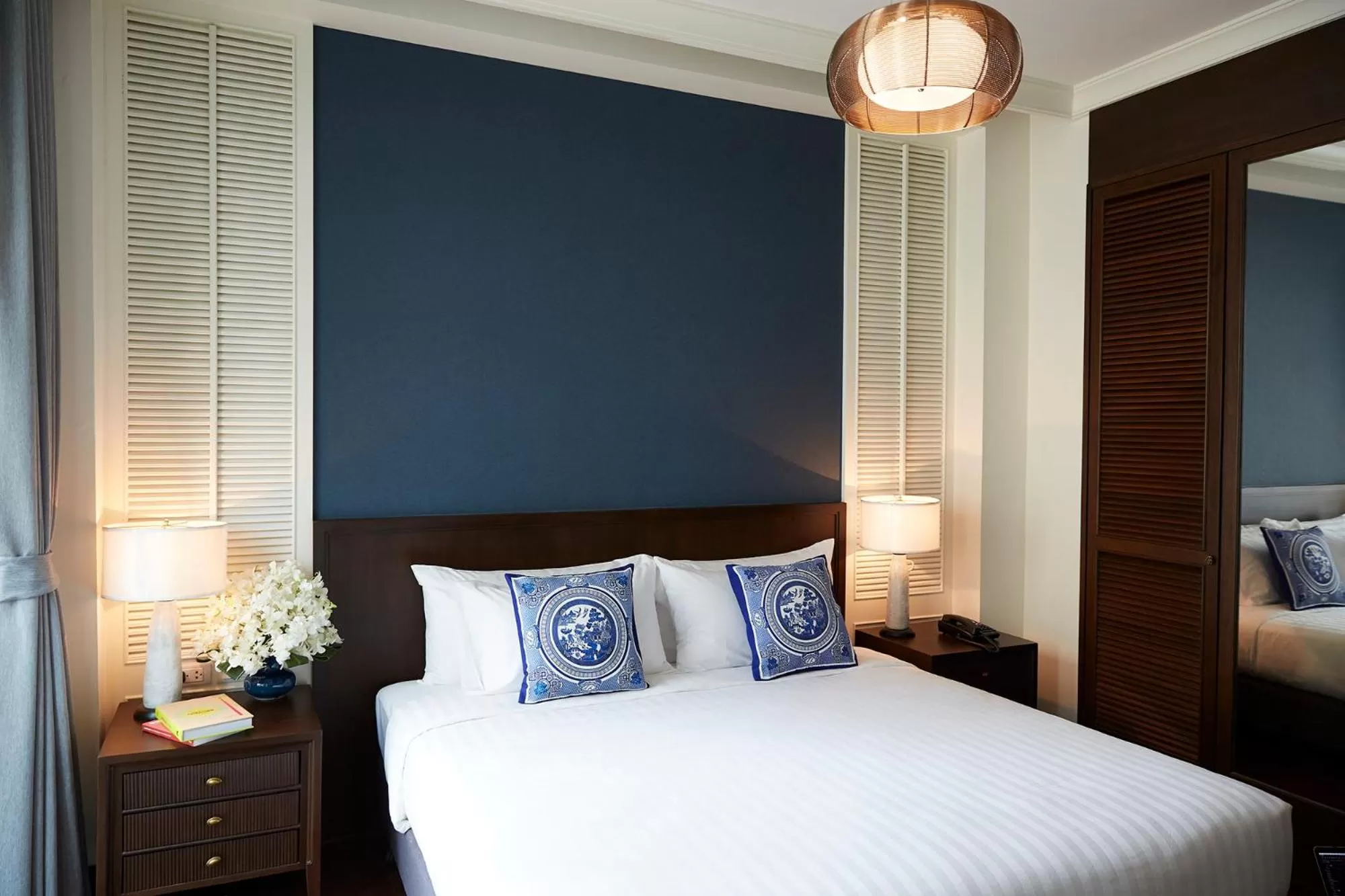 Bed in The Rose Residence, Bangkok