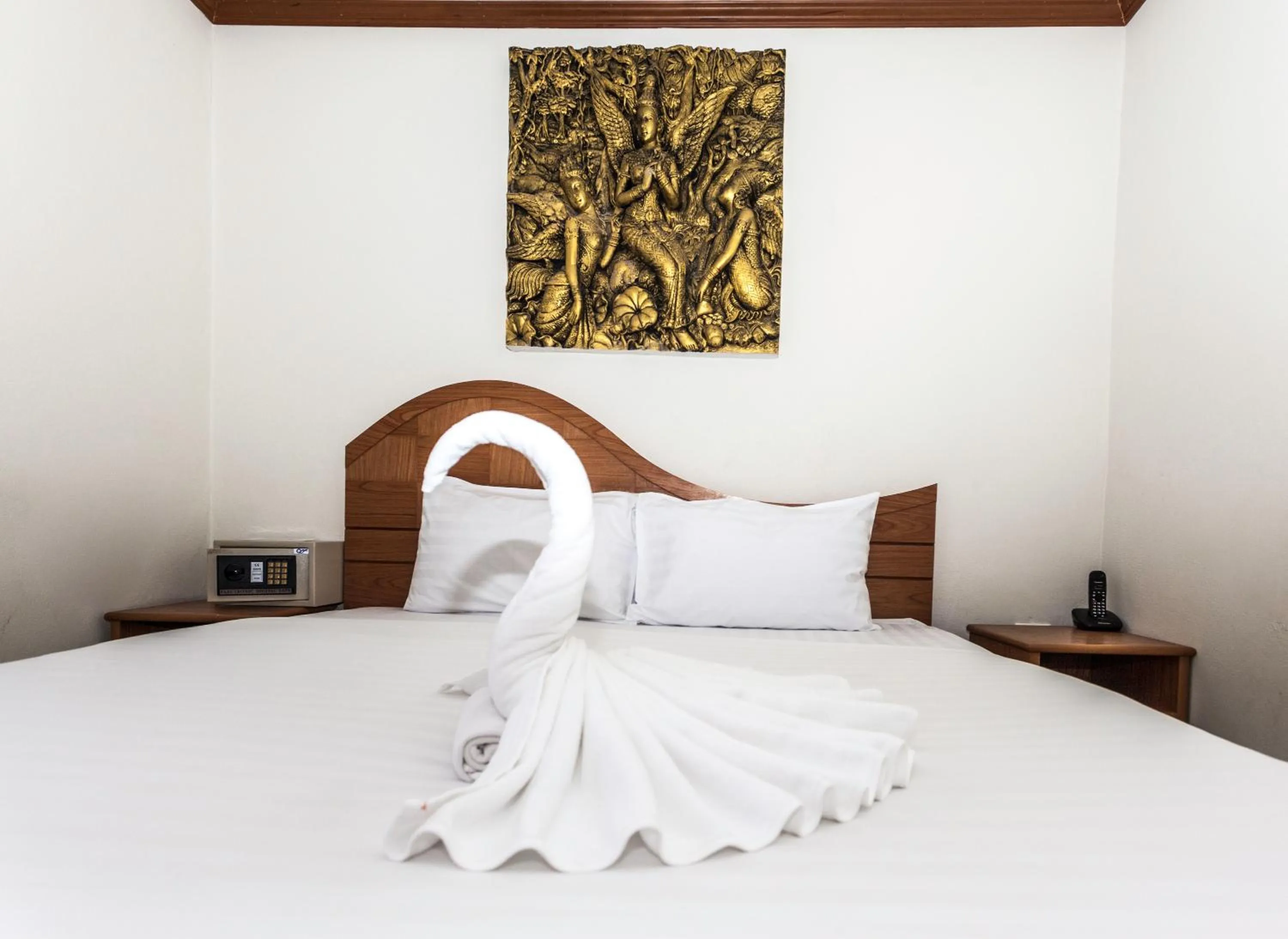 Bed in Andaman Sea Patong