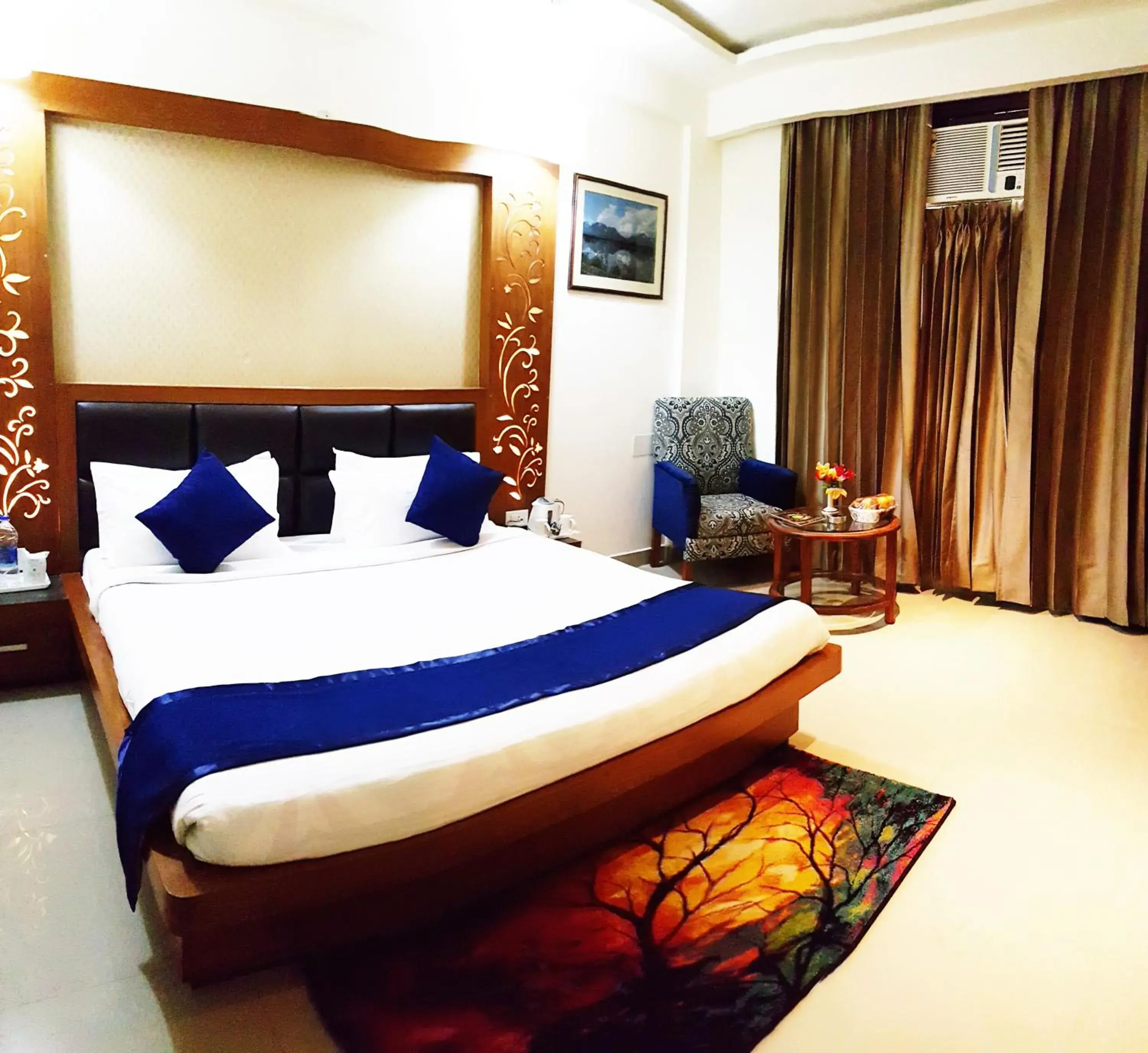 Bed in Hotel Shree Hari Niwas