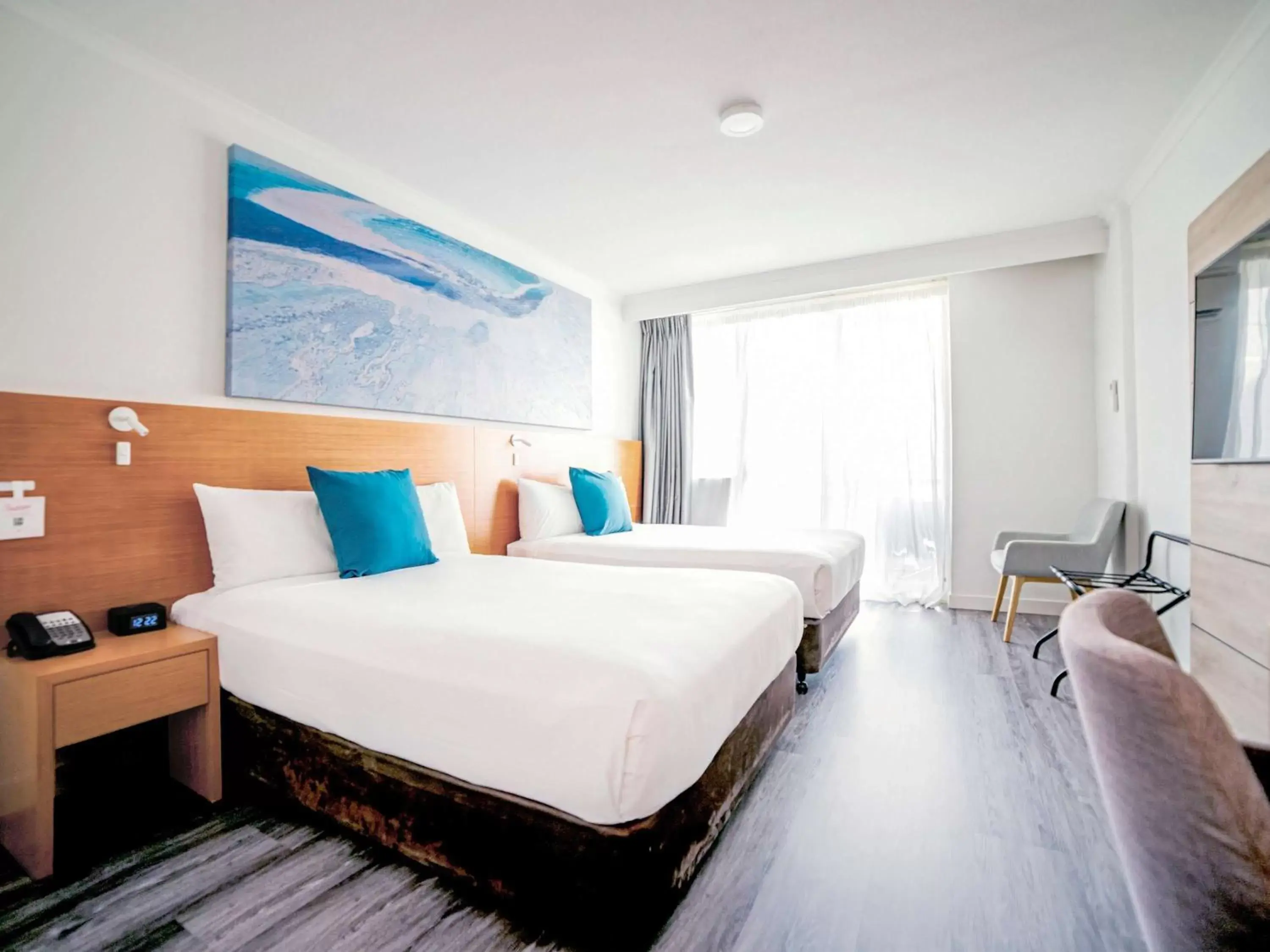 Bedroom, Bed in Novotel Cairns Oasis Resort Bedroom, Bed in Novotel Cairns Oasis Resort