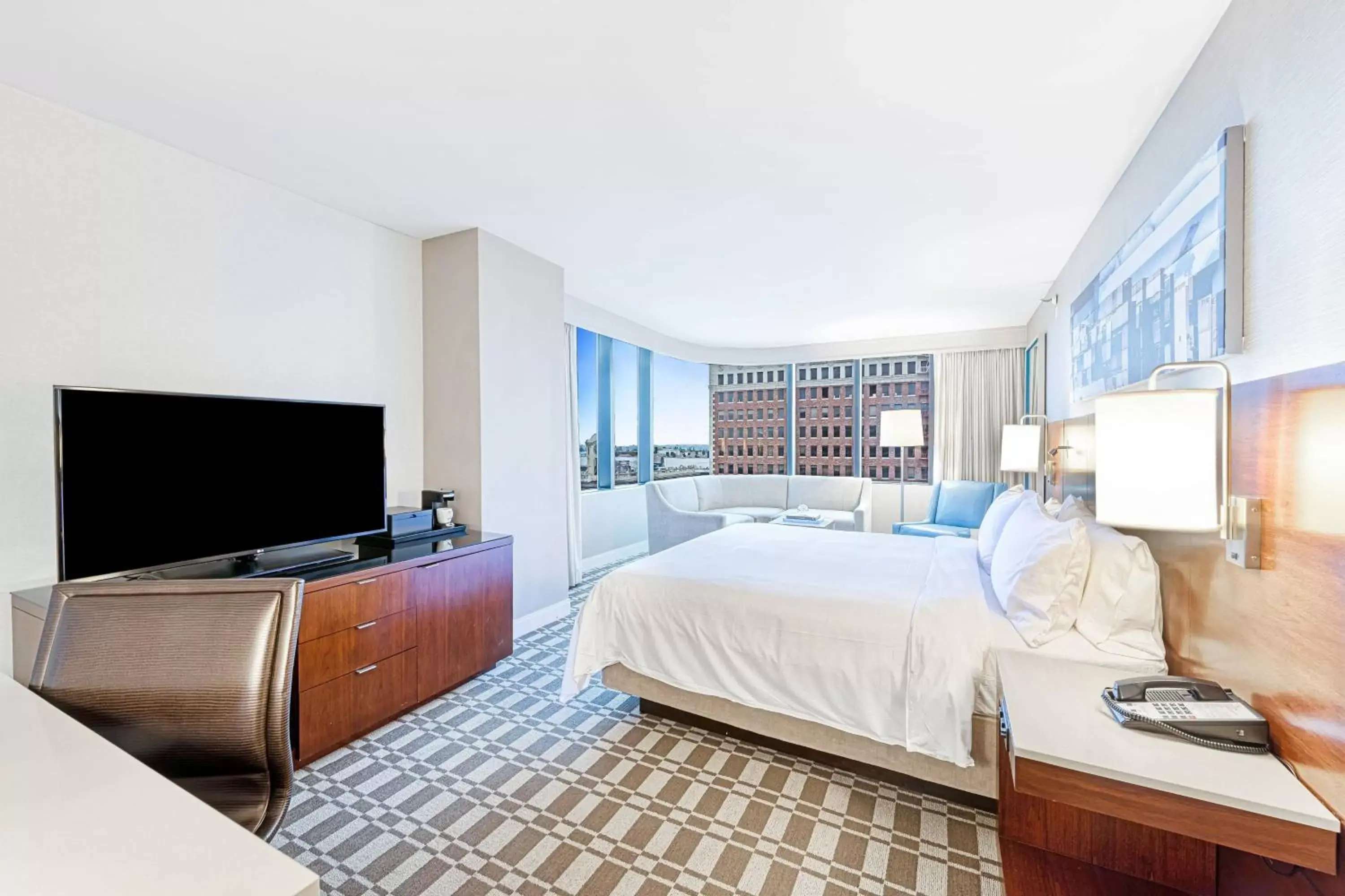 Photo of the whole room, TV/Entertainment Center in Renaissance Long Beach Hotel