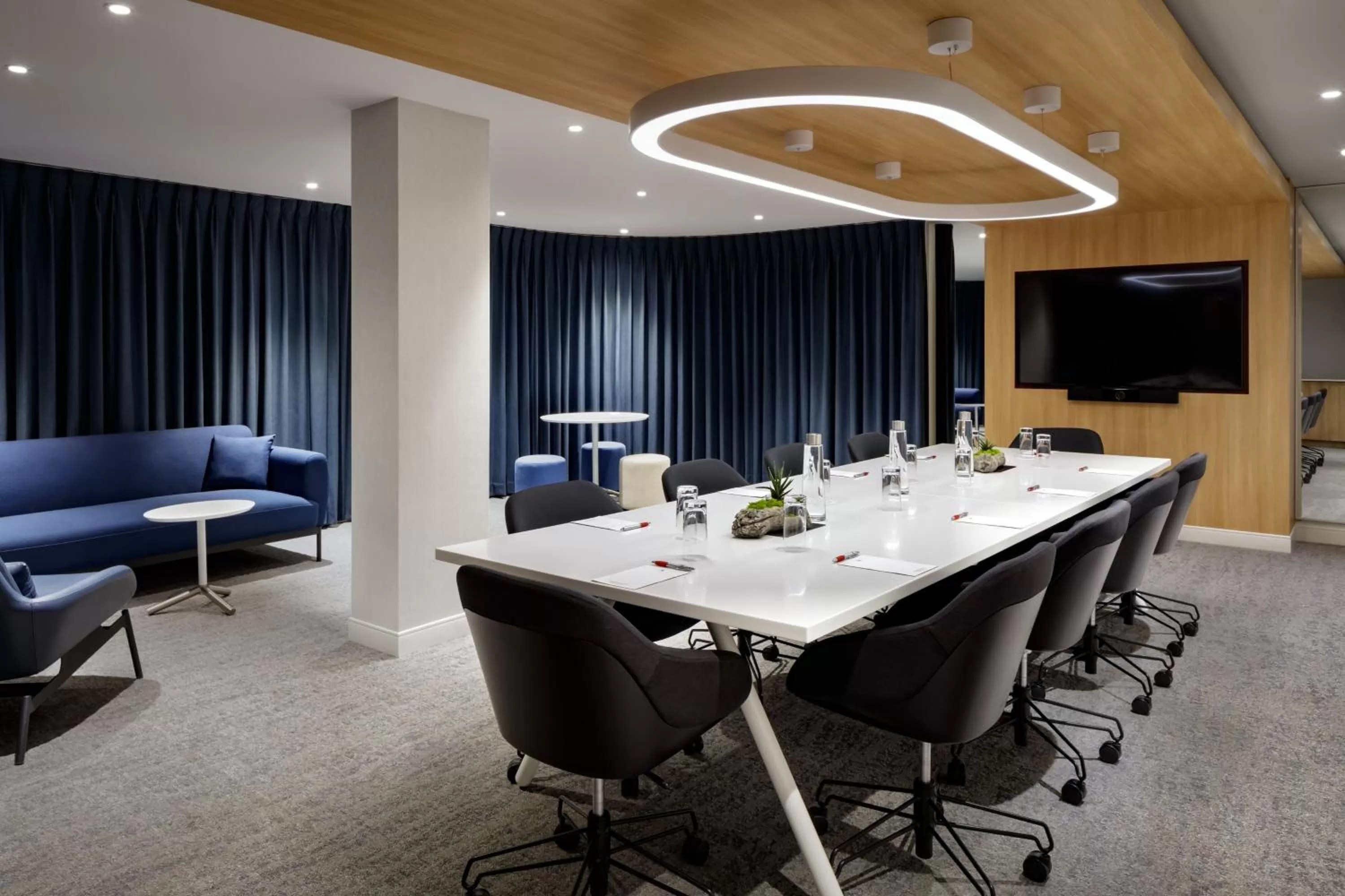 Meeting/conference room in Montreal Marriott Chateau Champlain