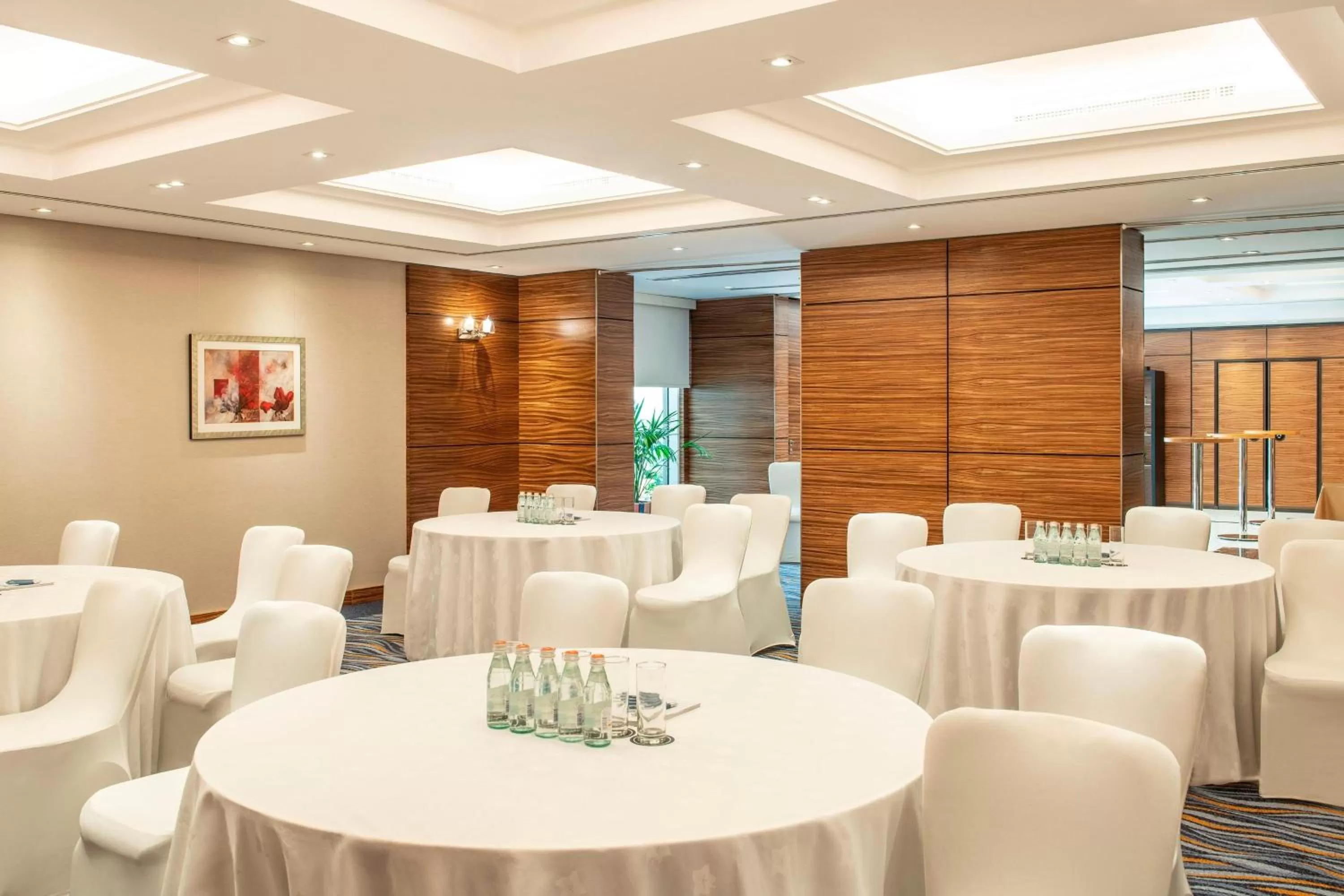 Meeting/conference room in Four Points by Sheraton Bur Dubai