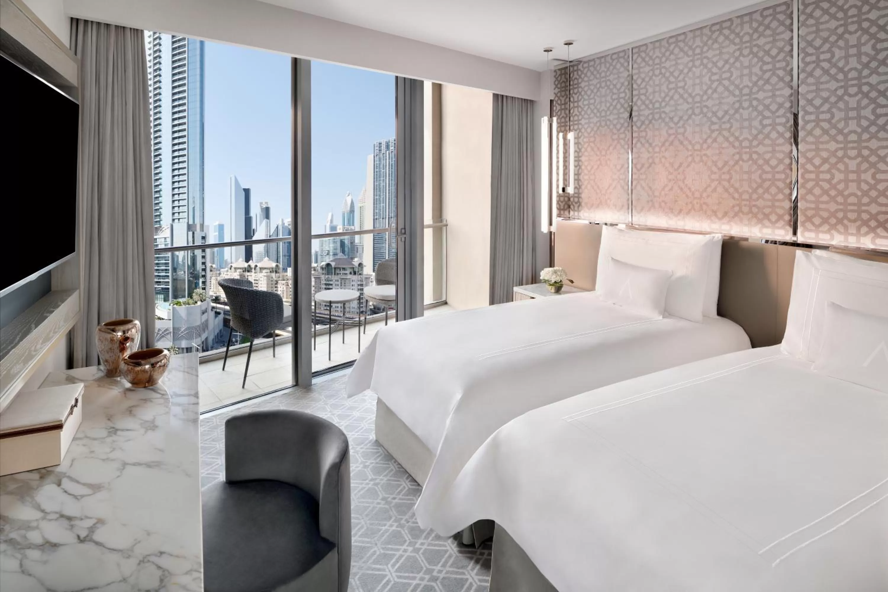 Bedroom, Bed in Address Dubai Mall