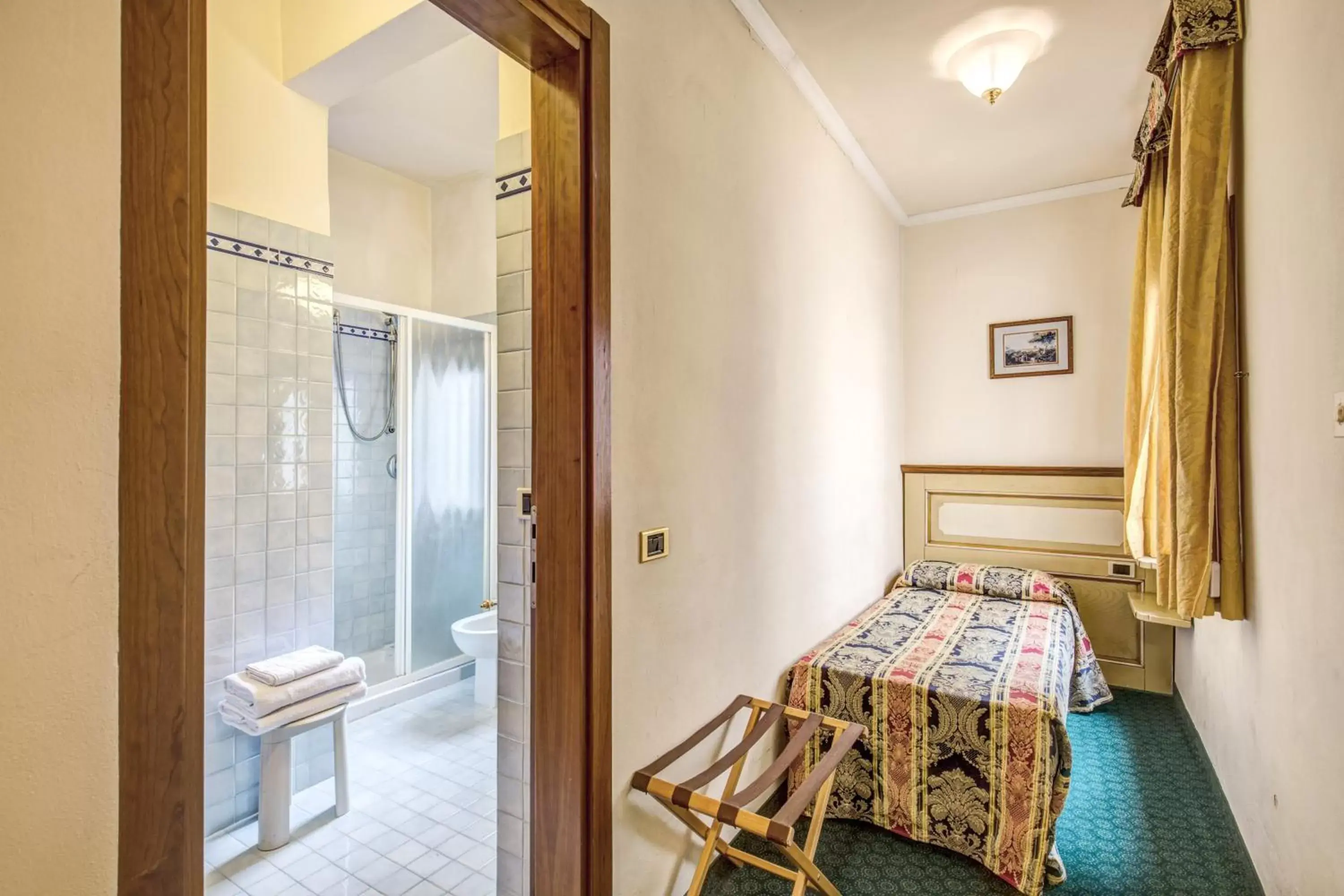Bedroom in Hotel De Lanzi