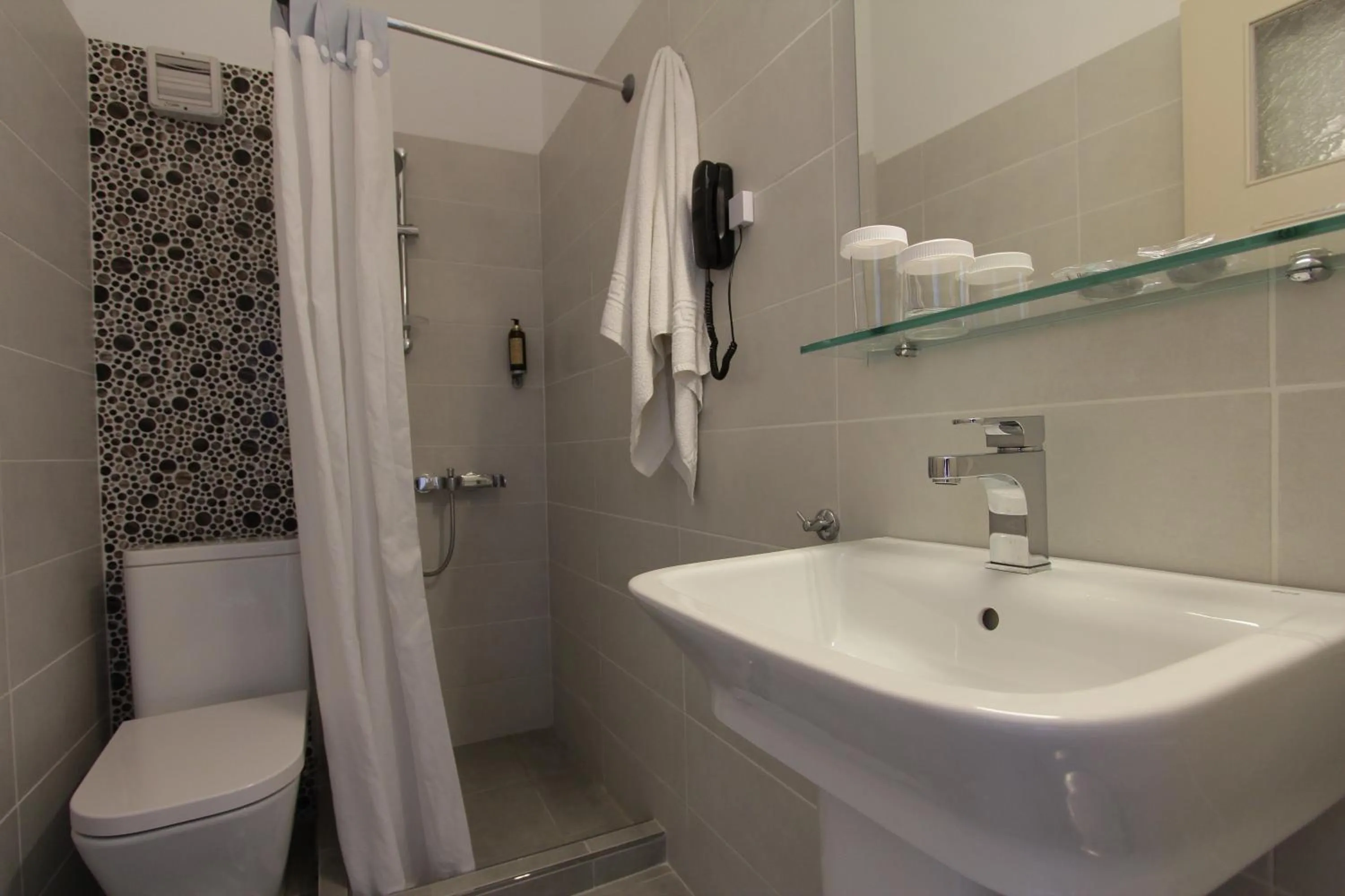 Bathroom in Pan Hotel