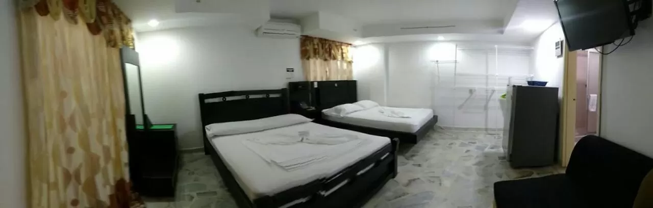 Decorative detail, Bed in Hotel Jardin De Tequendama