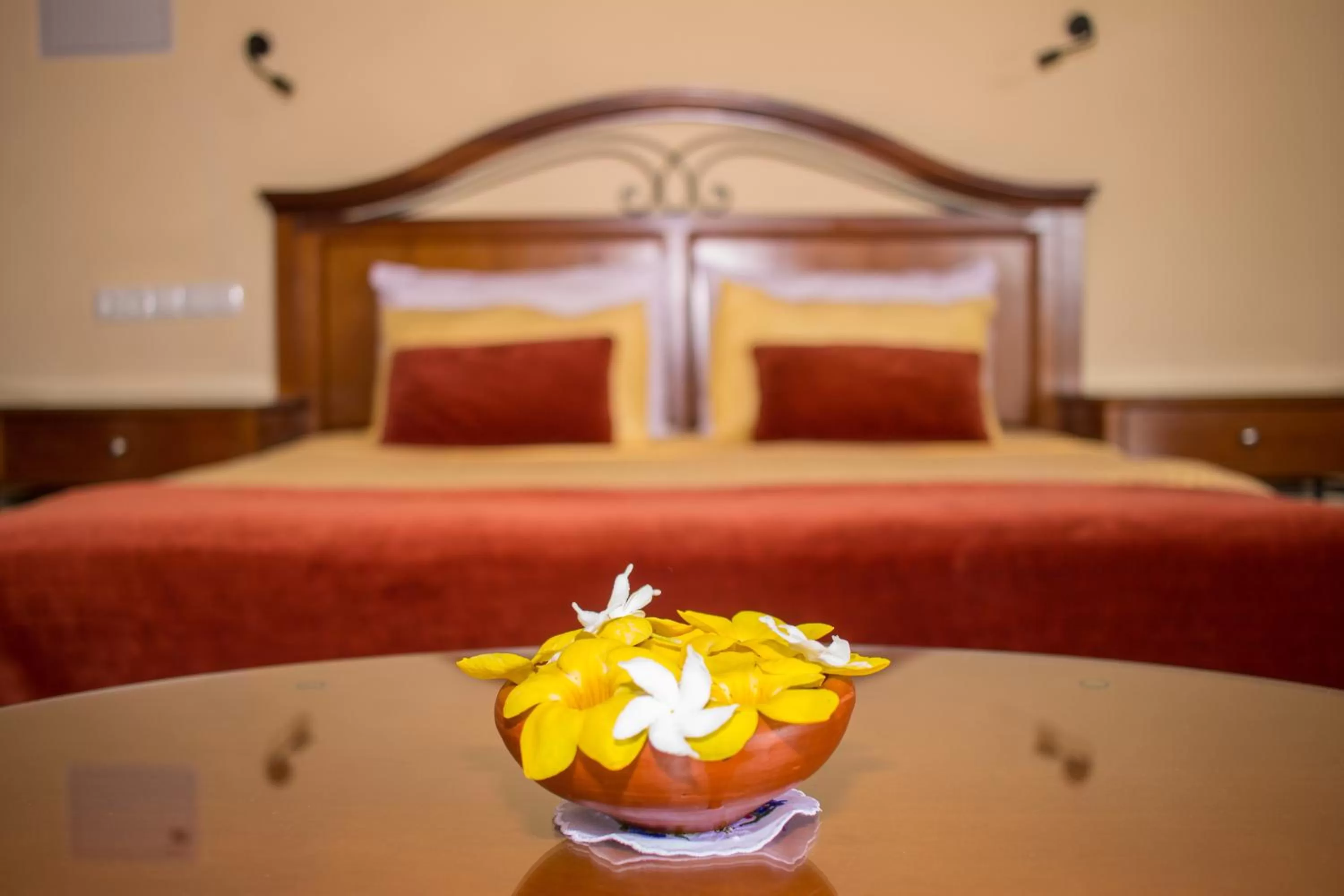Bed in Hotel 4 U Saliya Garden