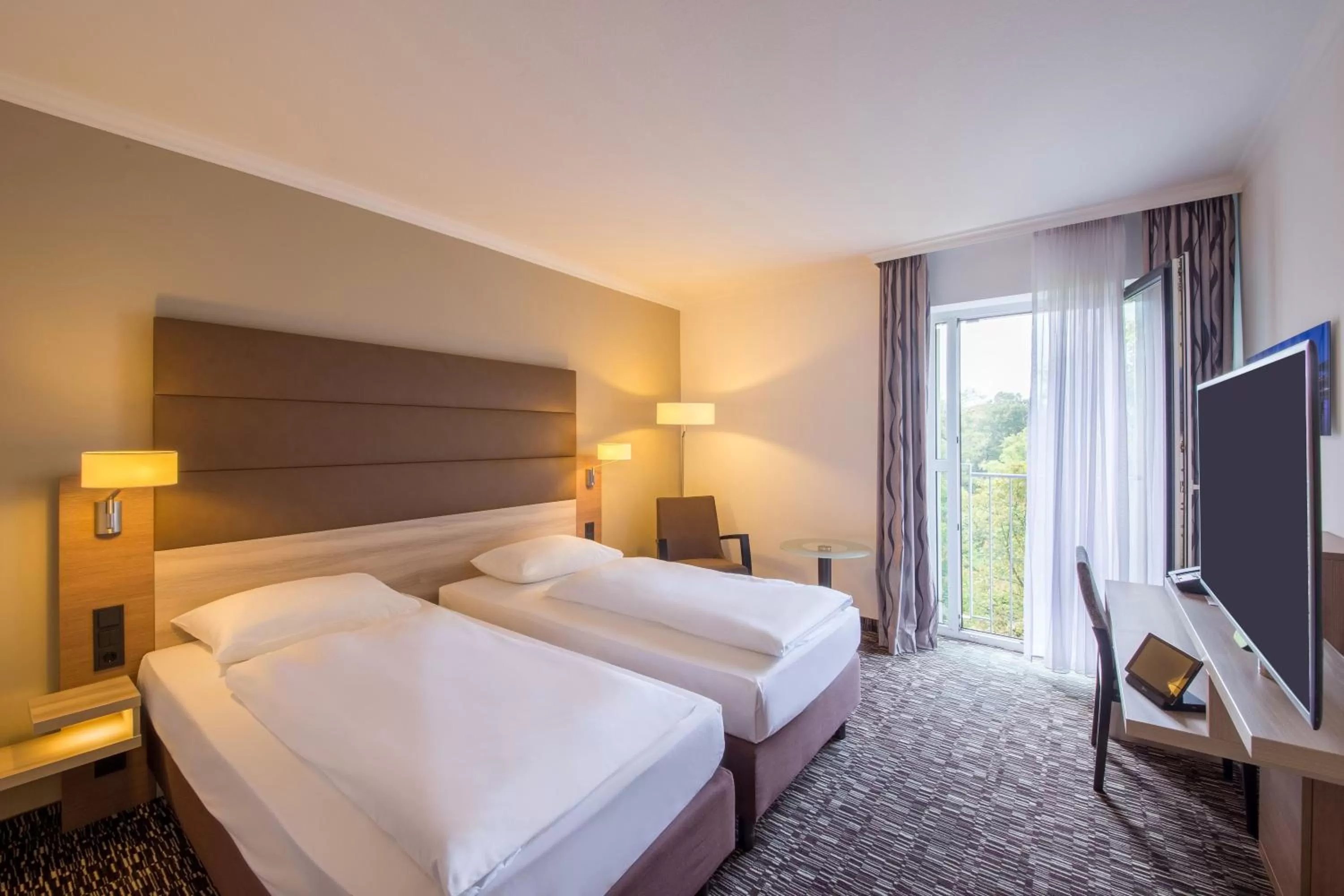 Standard Double Room in Park Inn by Radisson Köln City West