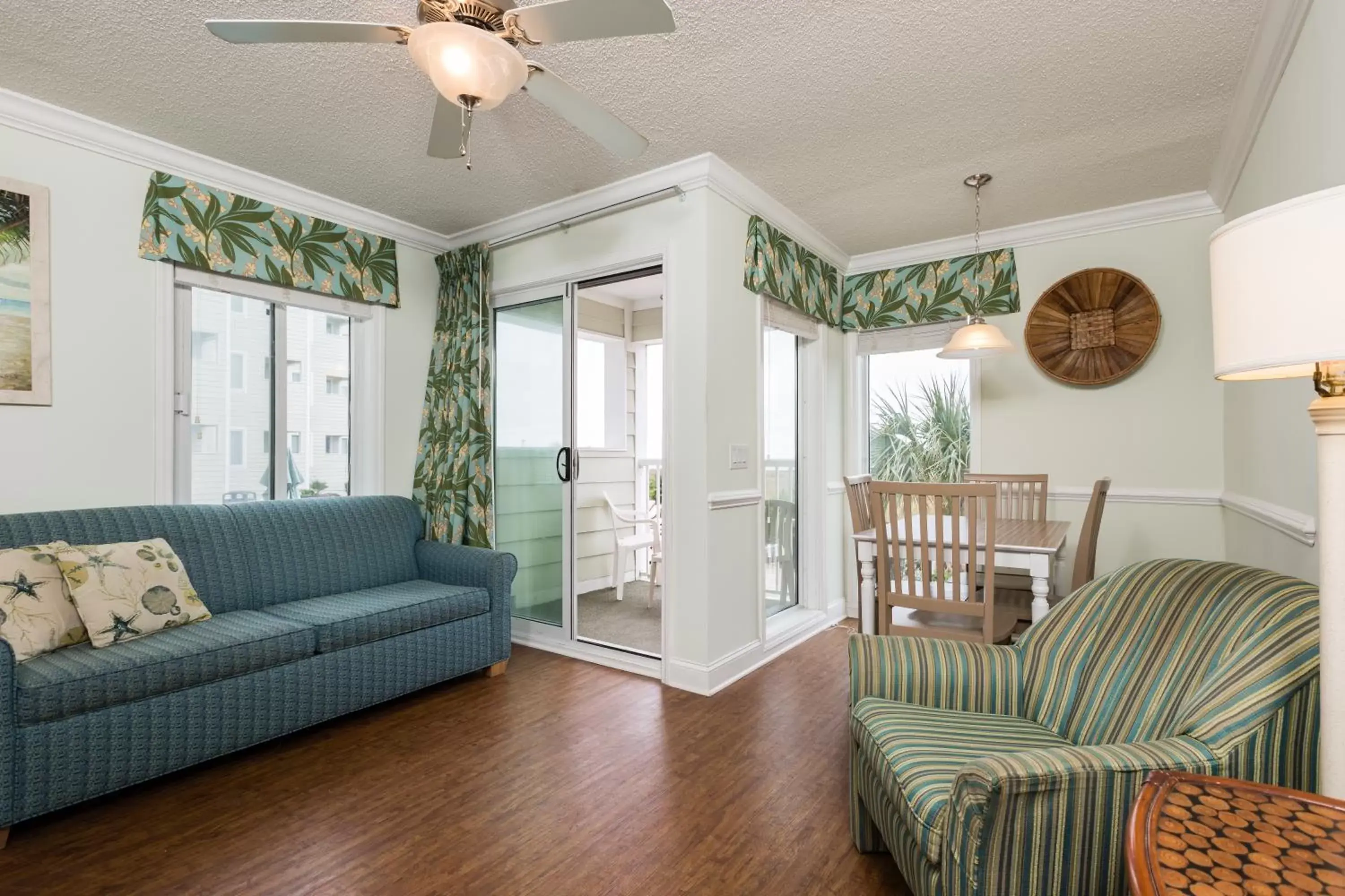 Balcony/Terrace, Seating Area in Sands Beach Club by Capital Vacations