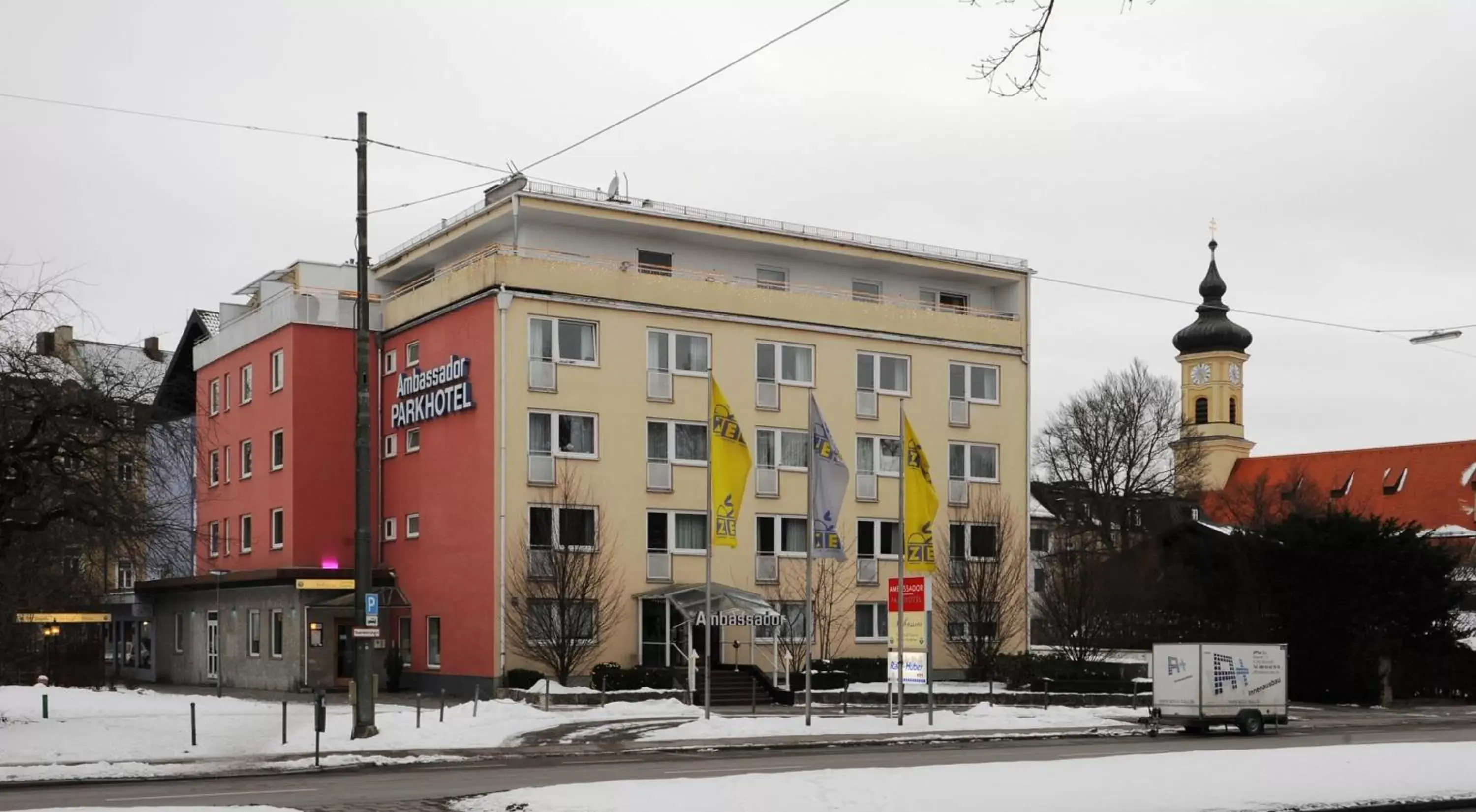 Facade/entrance, Property Building in Ambassador Parkhotel