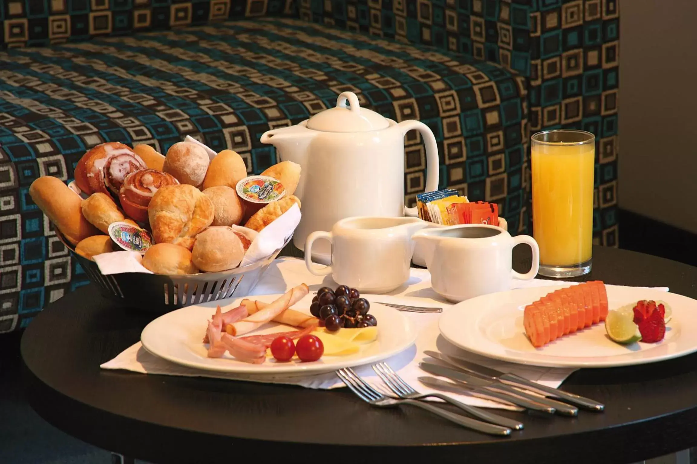 Food and drinks, Breakfast in Blue Suites Hotel
