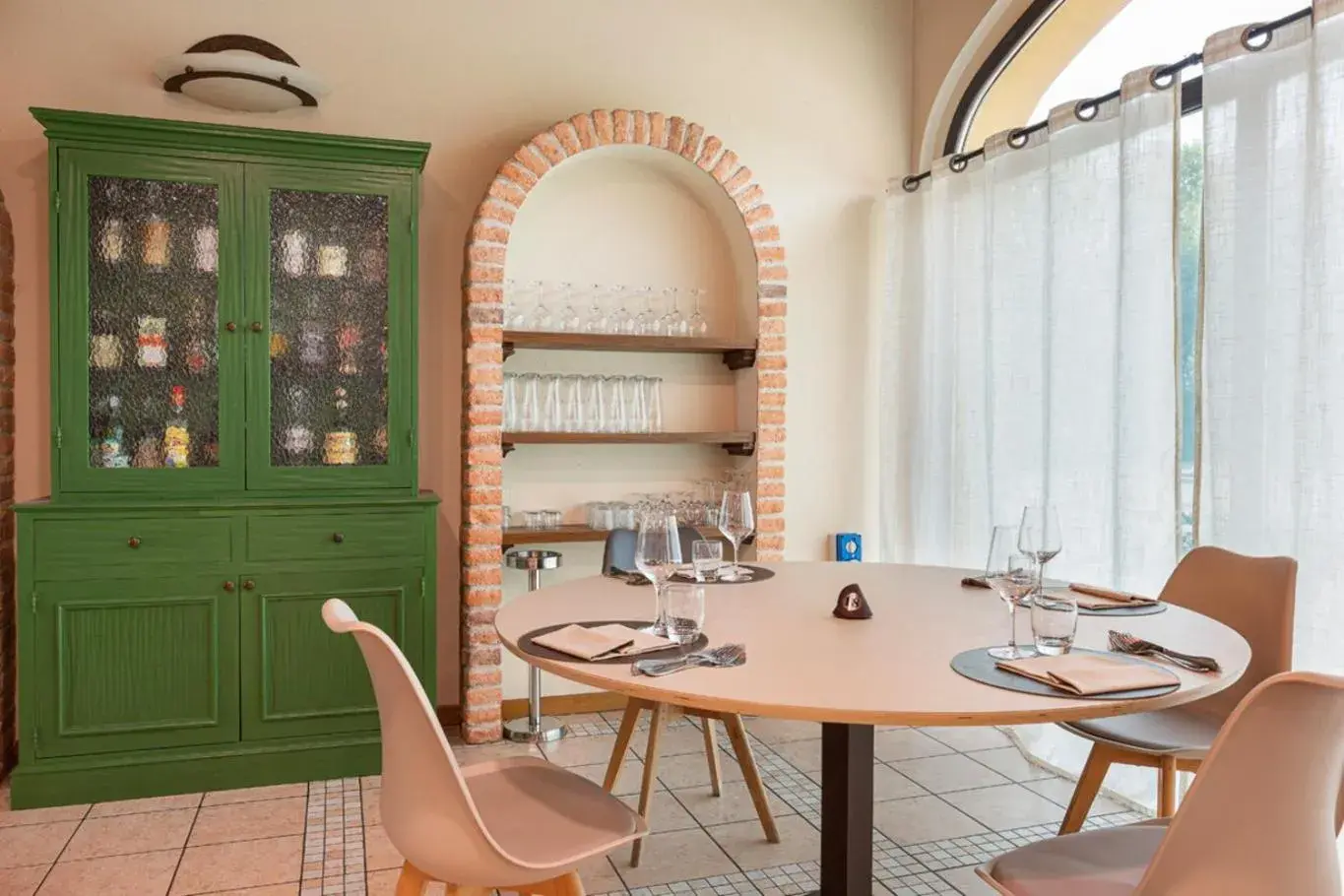 Restaurant/places to eat, Dining Area in Hotel Ristorante Al Mulino