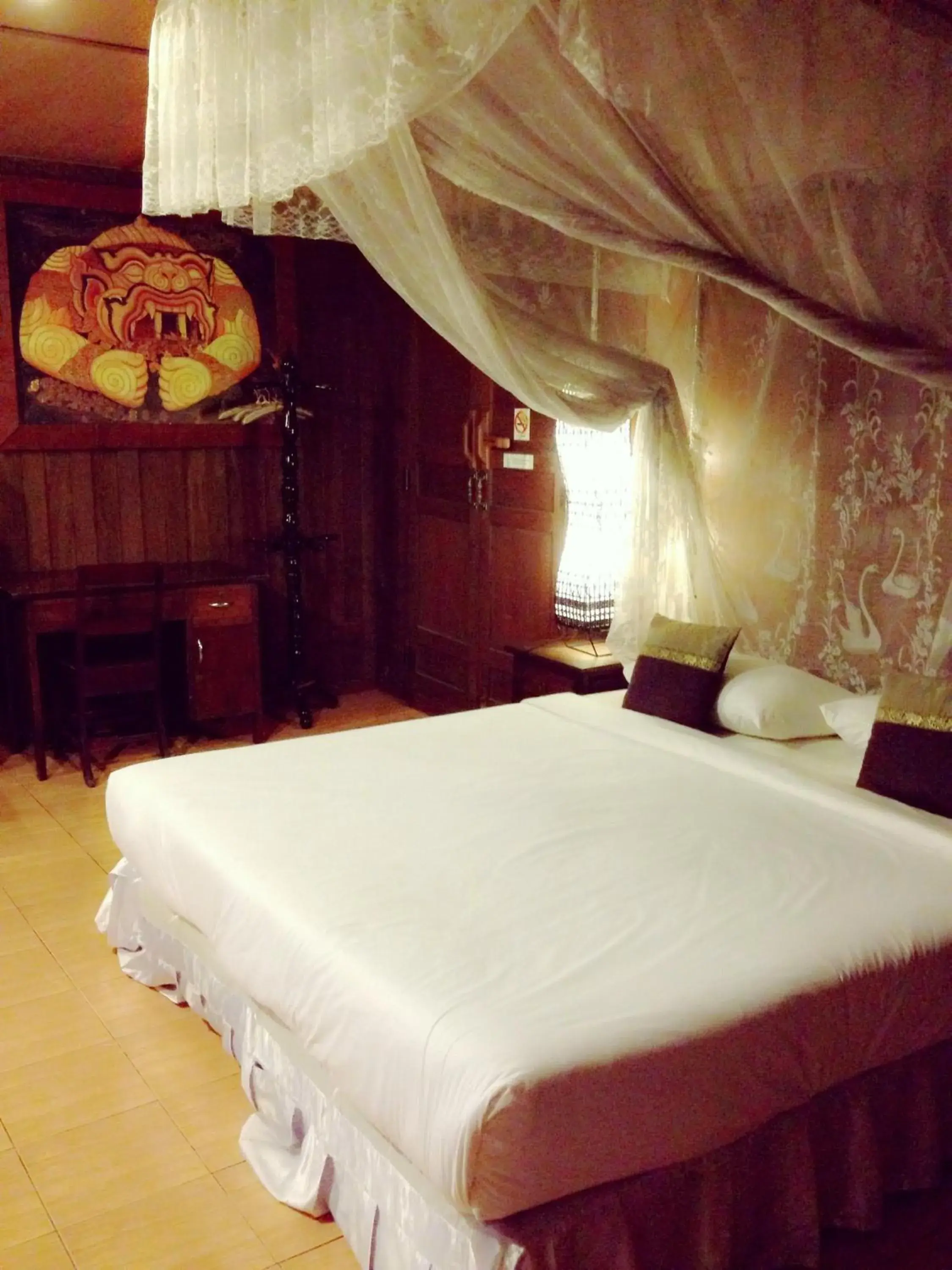 Bed in Ruean Thai Hotel