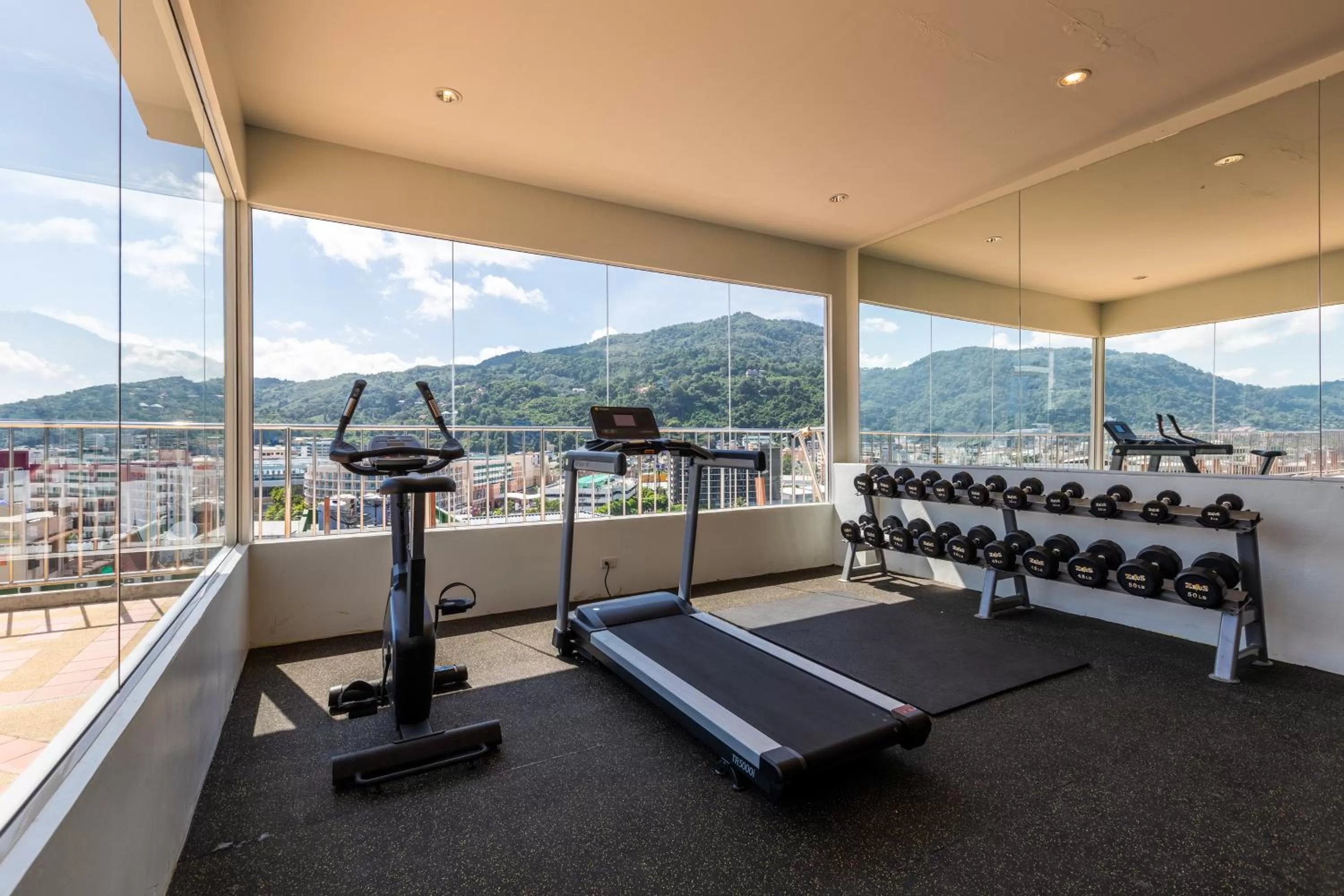 Fitness centre/facilities in Amata Patong
