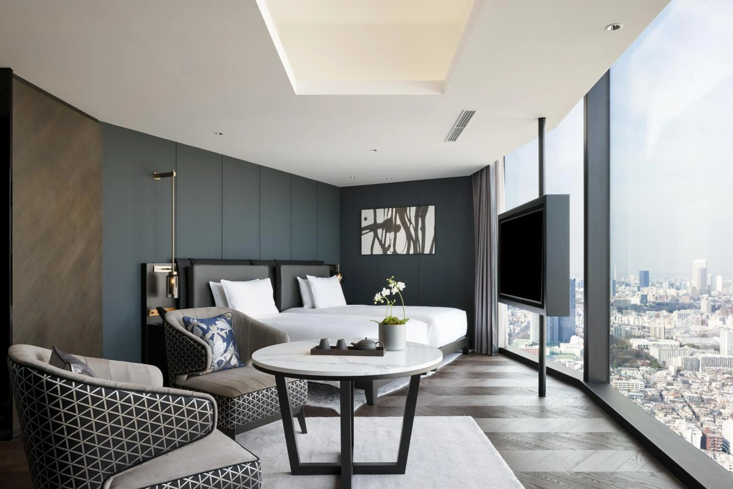 Seating area in BELLUSTAR TOKYO, A Pan Pacific Hotel