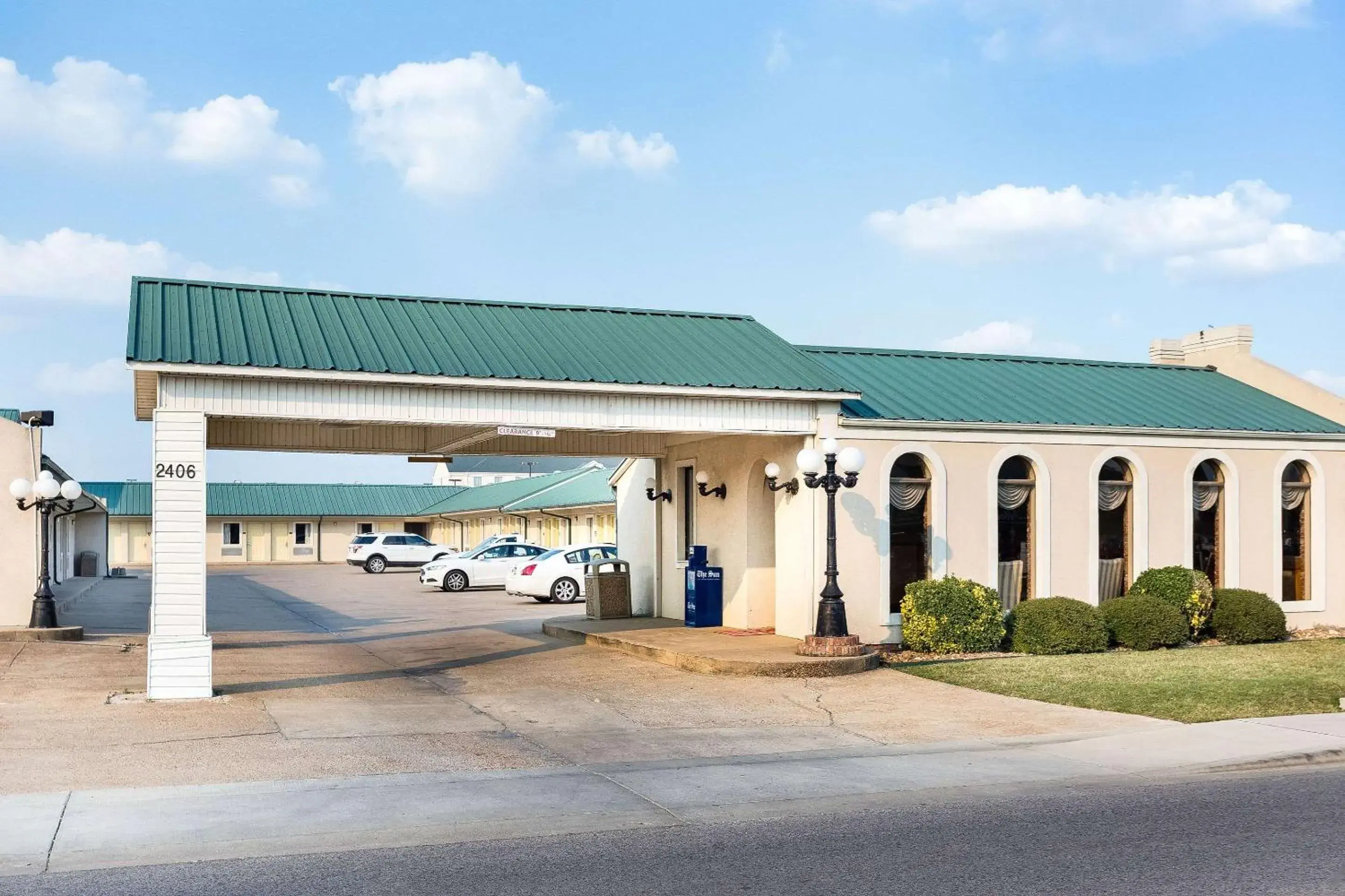 Property Building in Econo Lodge Jonesboro