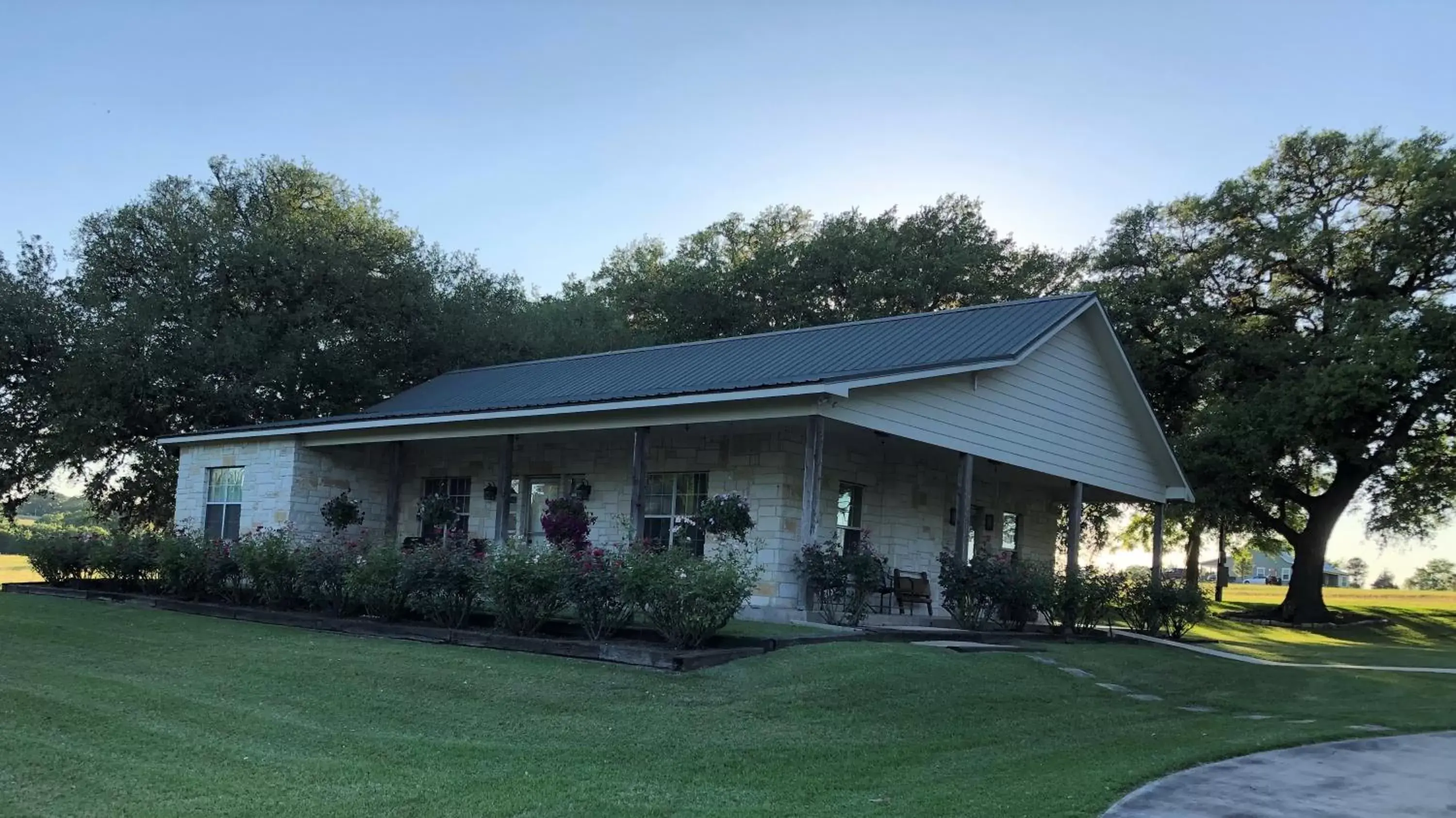 Property Building in Inn at Indian Creek