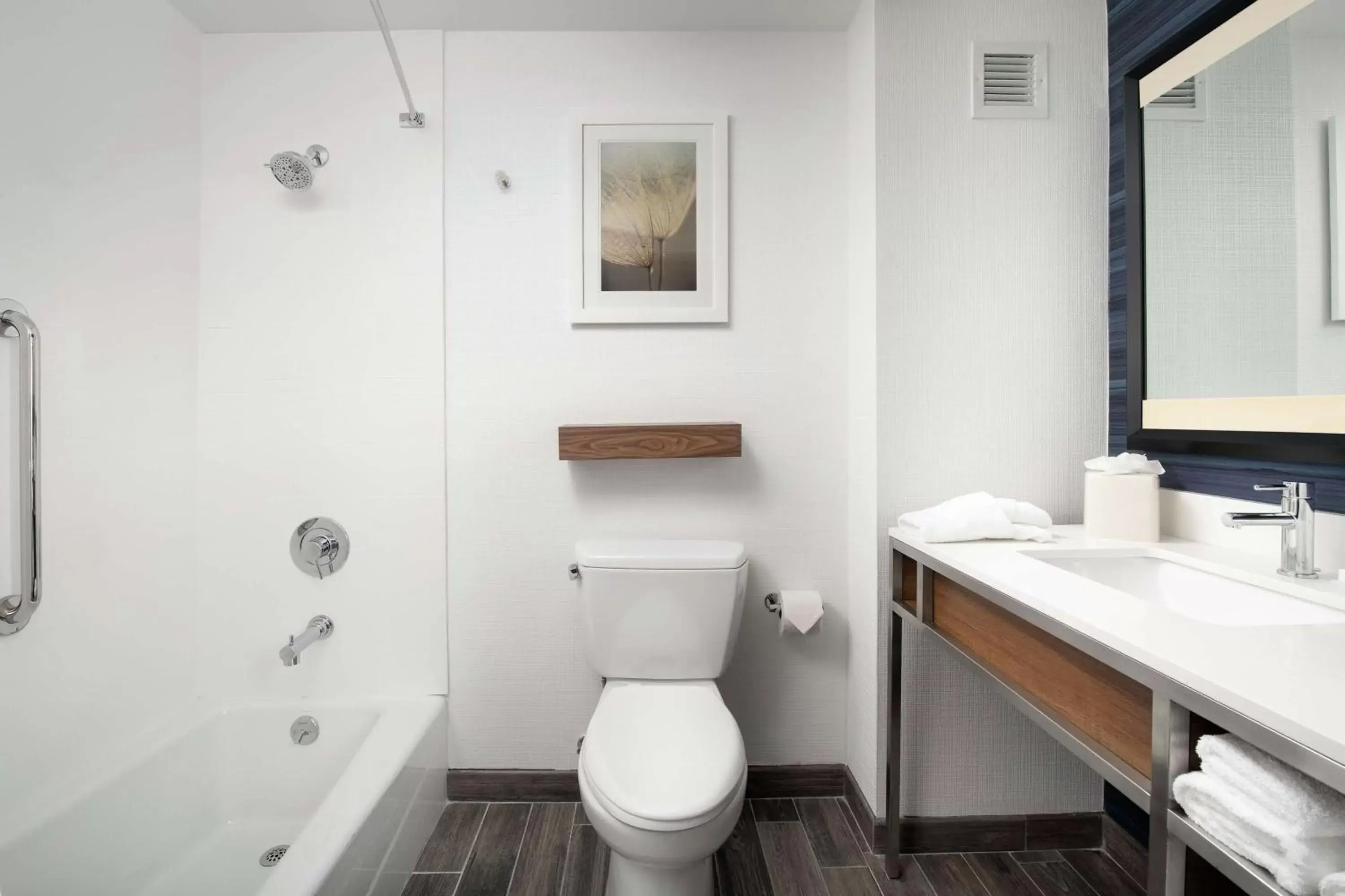 Bathroom in Hilton Garden Inn Westchester Dobbs Ferry